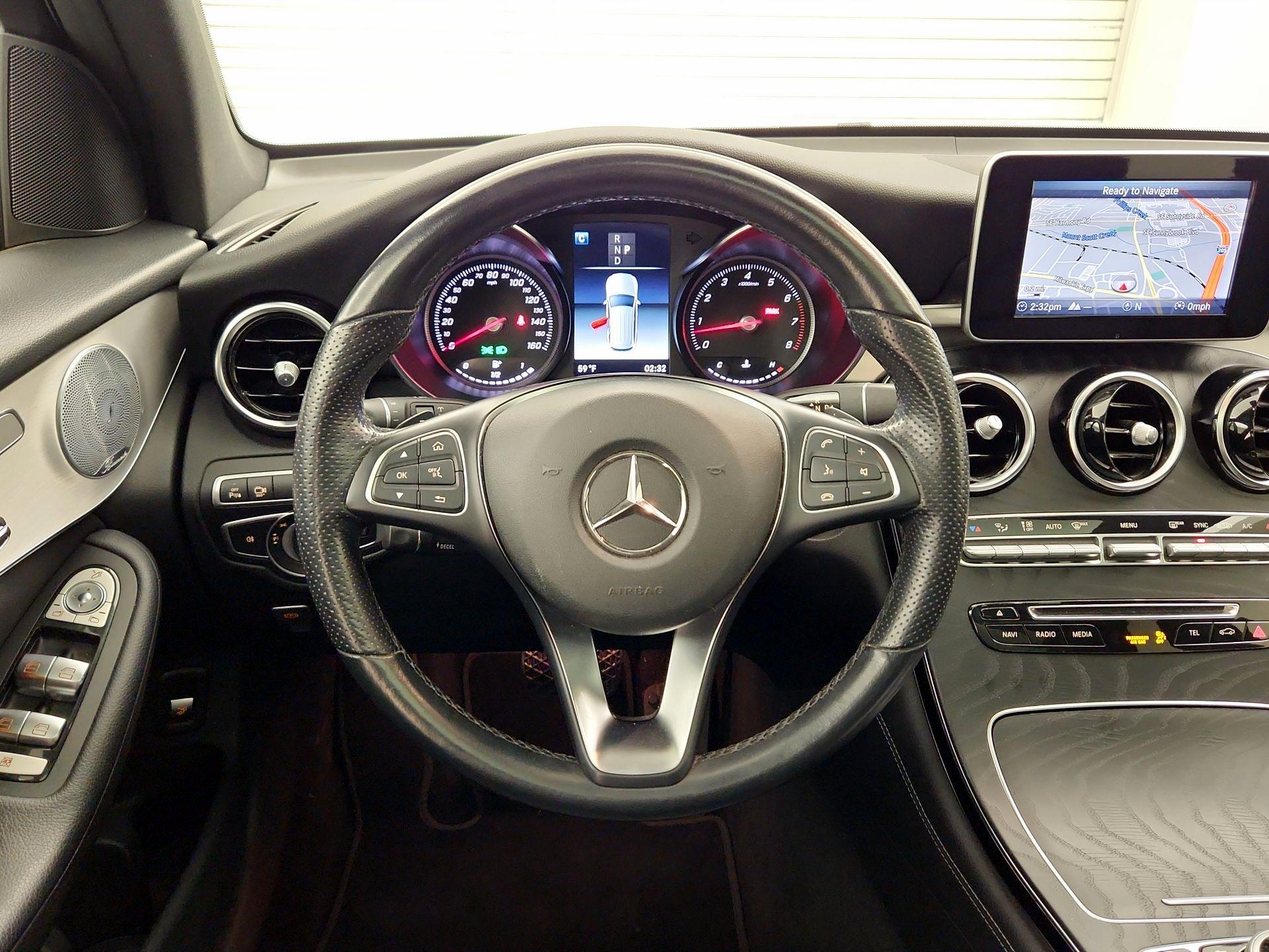 Thumbnail: 2019 Mercedes-Benz GLC - 10