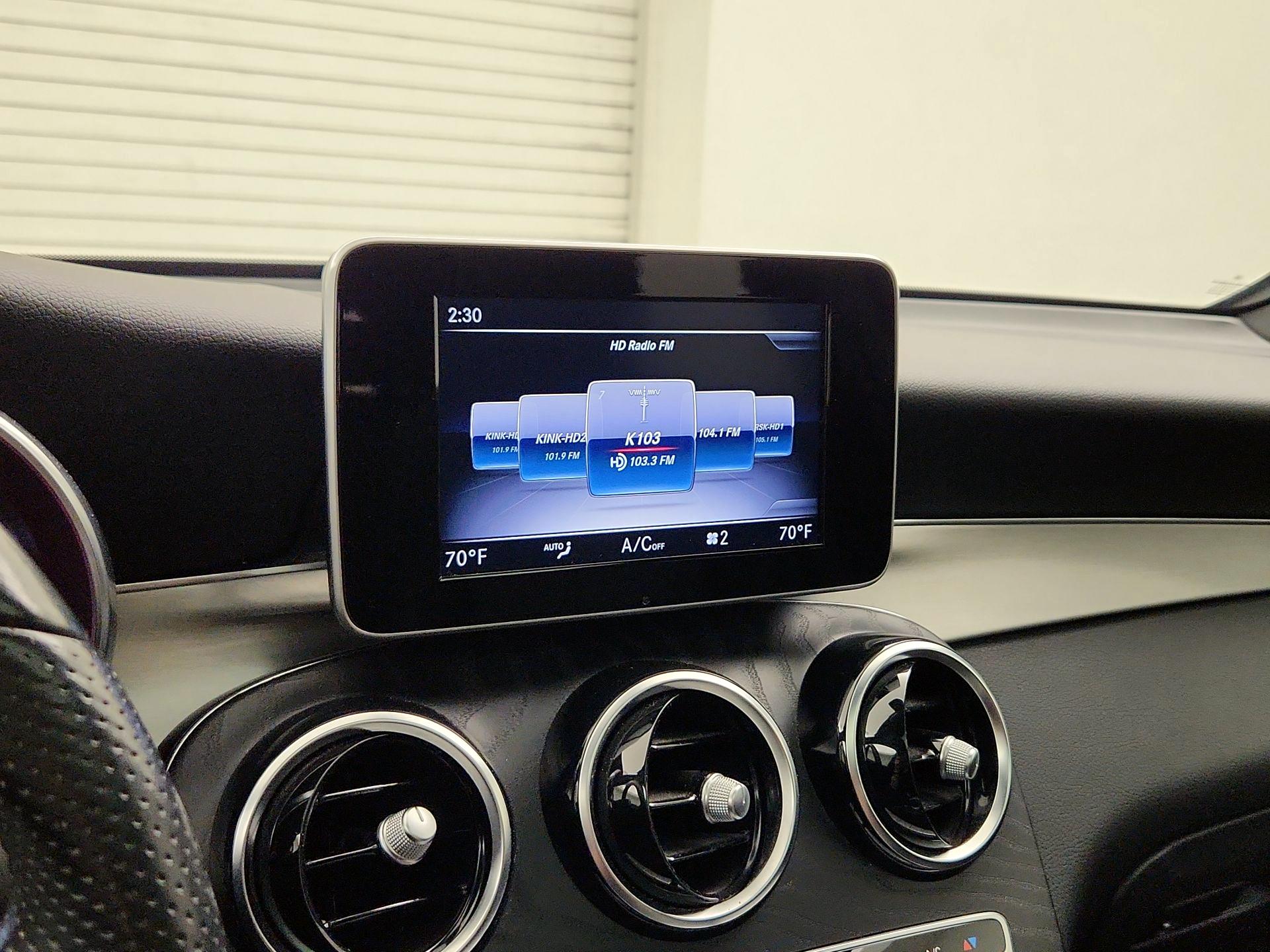 Thumbnail: 2019 Mercedes-Benz GLC - 16