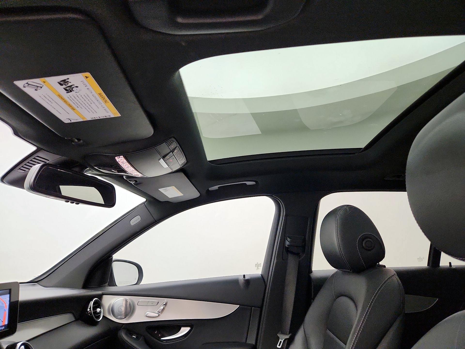 Thumbnail: 2019 Mercedes-Benz GLC - 20