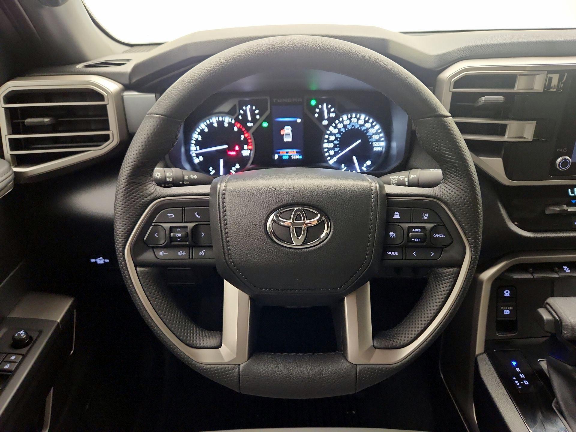 Thumbnail: 2025 Toyota Tundra - 10