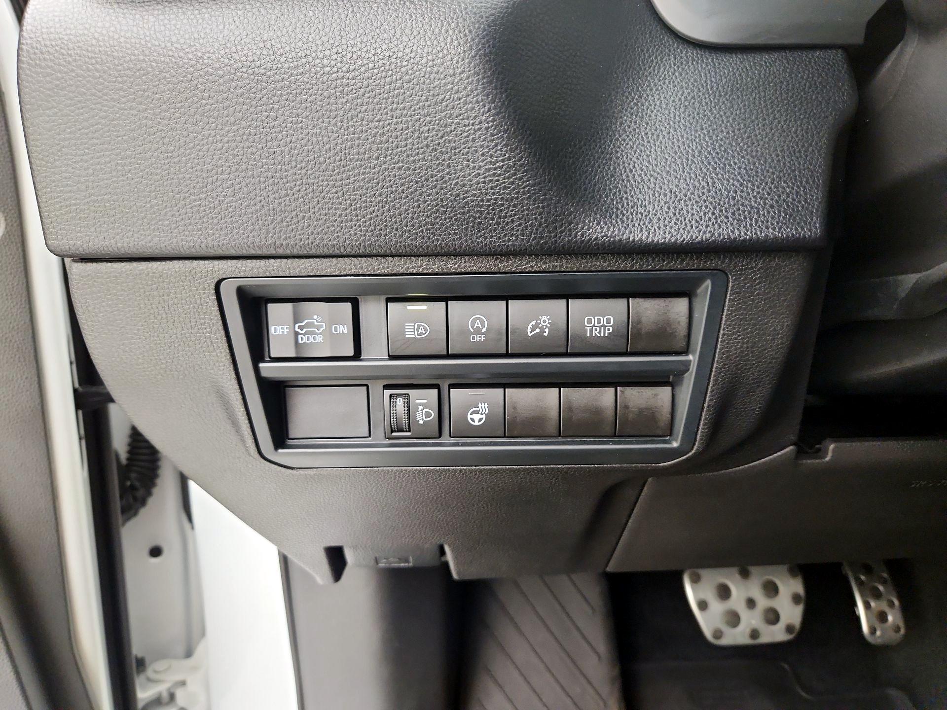 Thumbnail: 2025 Toyota Tundra - 13