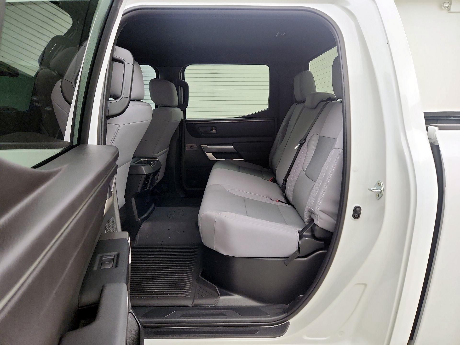 Thumbnail: 2025 Toyota Tundra - 19