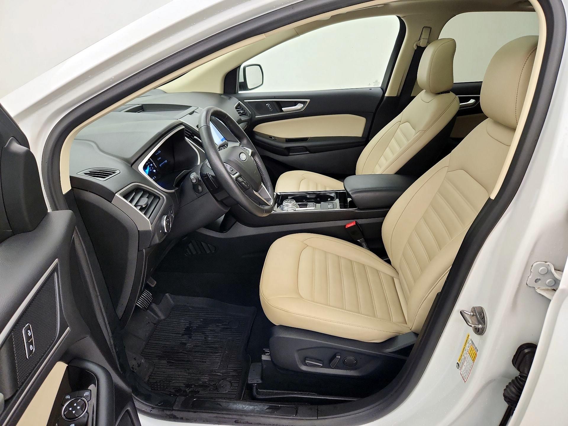 Thumbnail: 2020 Ford Edge - 11