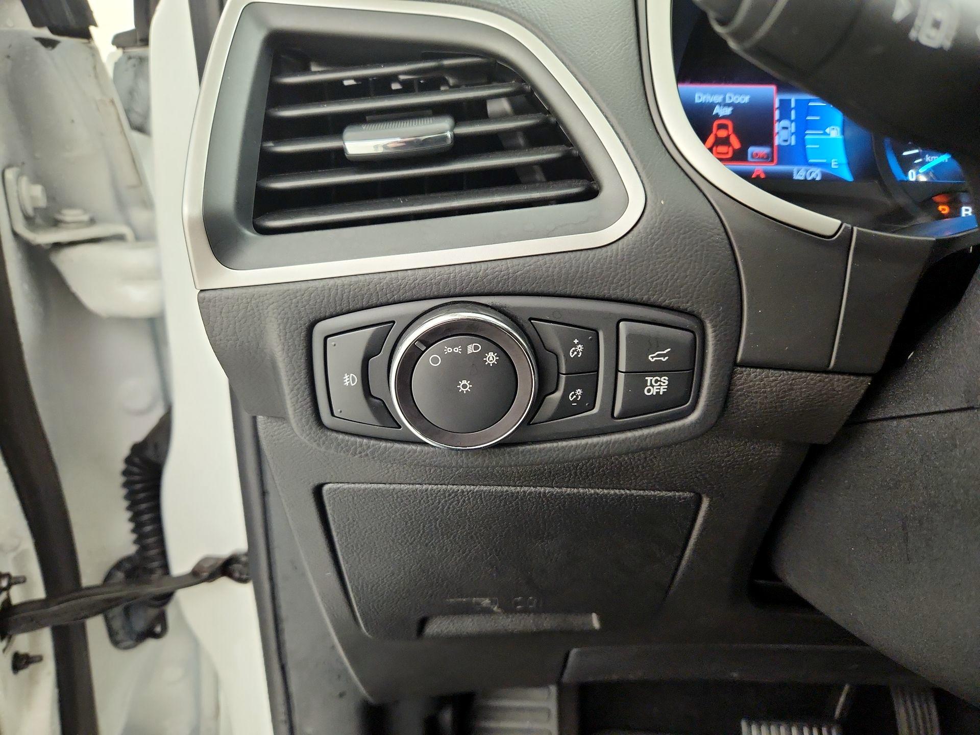 Thumbnail: 2020 Ford Edge - 13