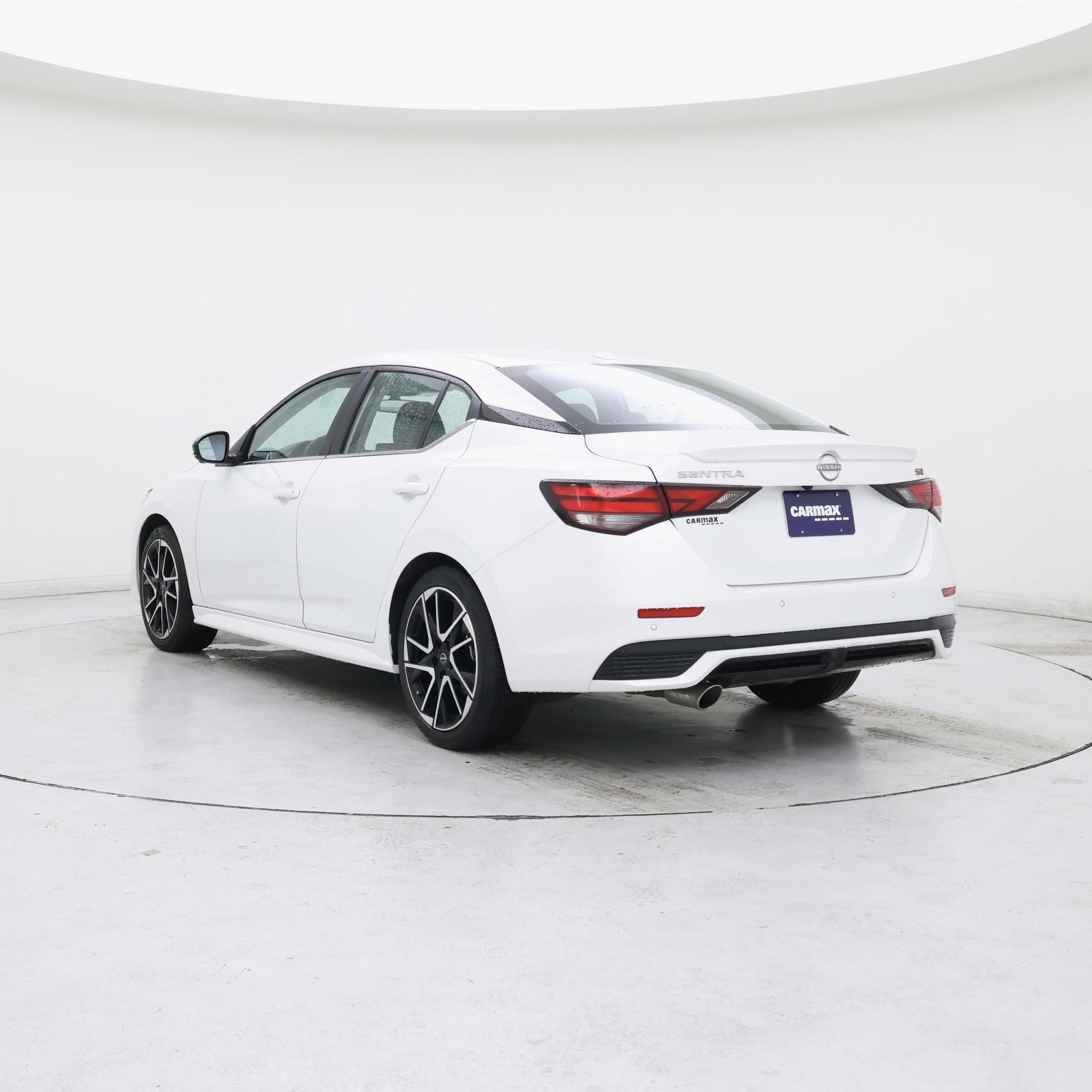Thumbnail: 2024 Nissan Sentra - 2