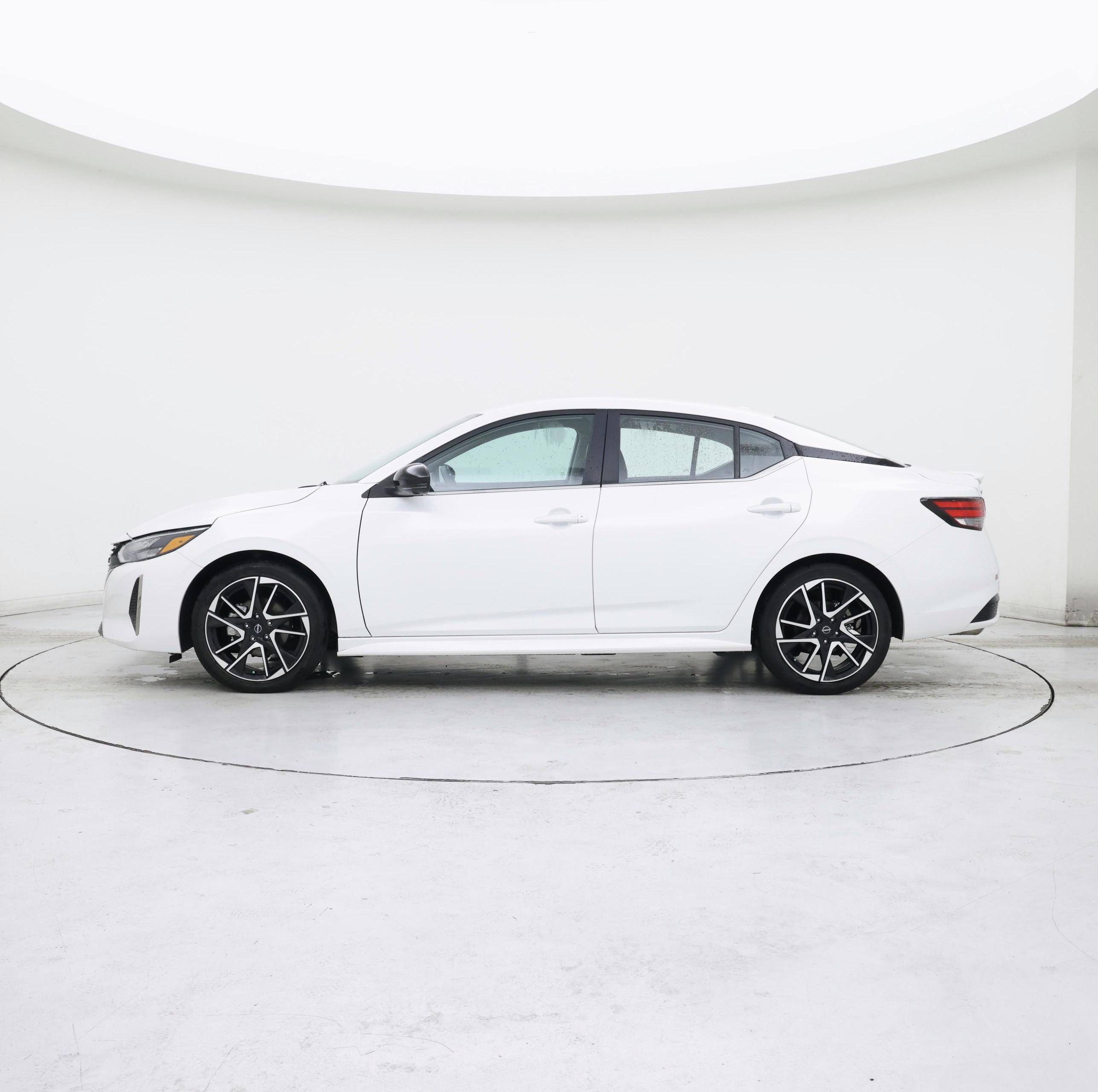 Thumbnail: 2024 Nissan Sentra - 3