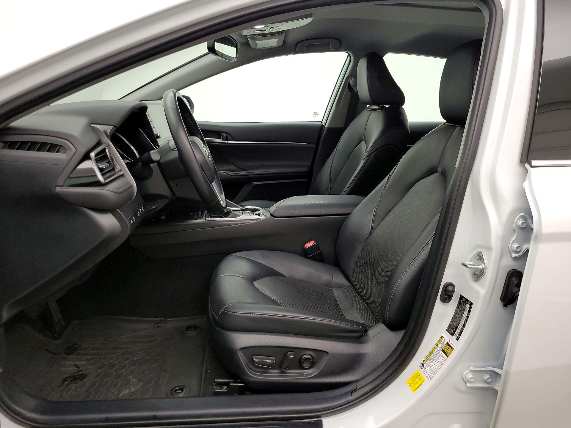 Thumbnail: 2023 Toyota Camry - 11