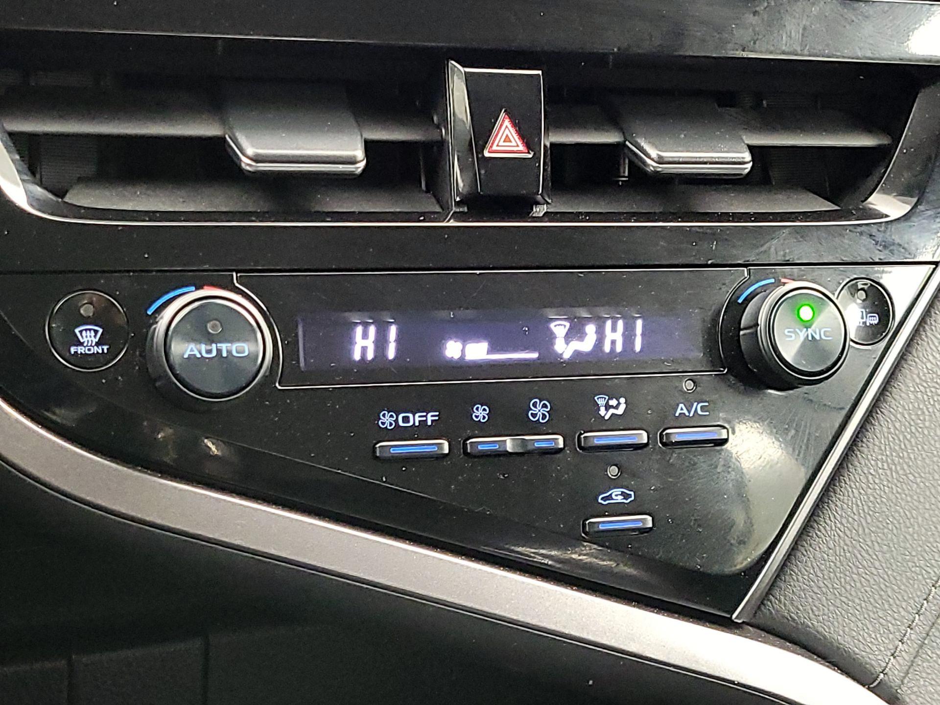 Thumbnail: 2023 Toyota Camry - 17