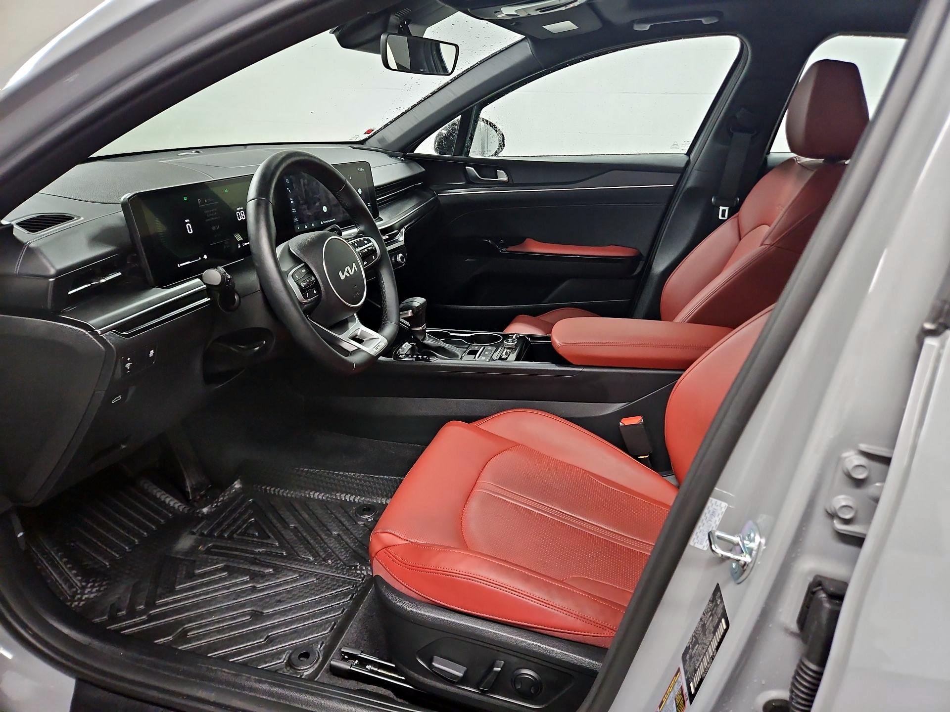 Thumbnail: 2026 Kia K5 - 11