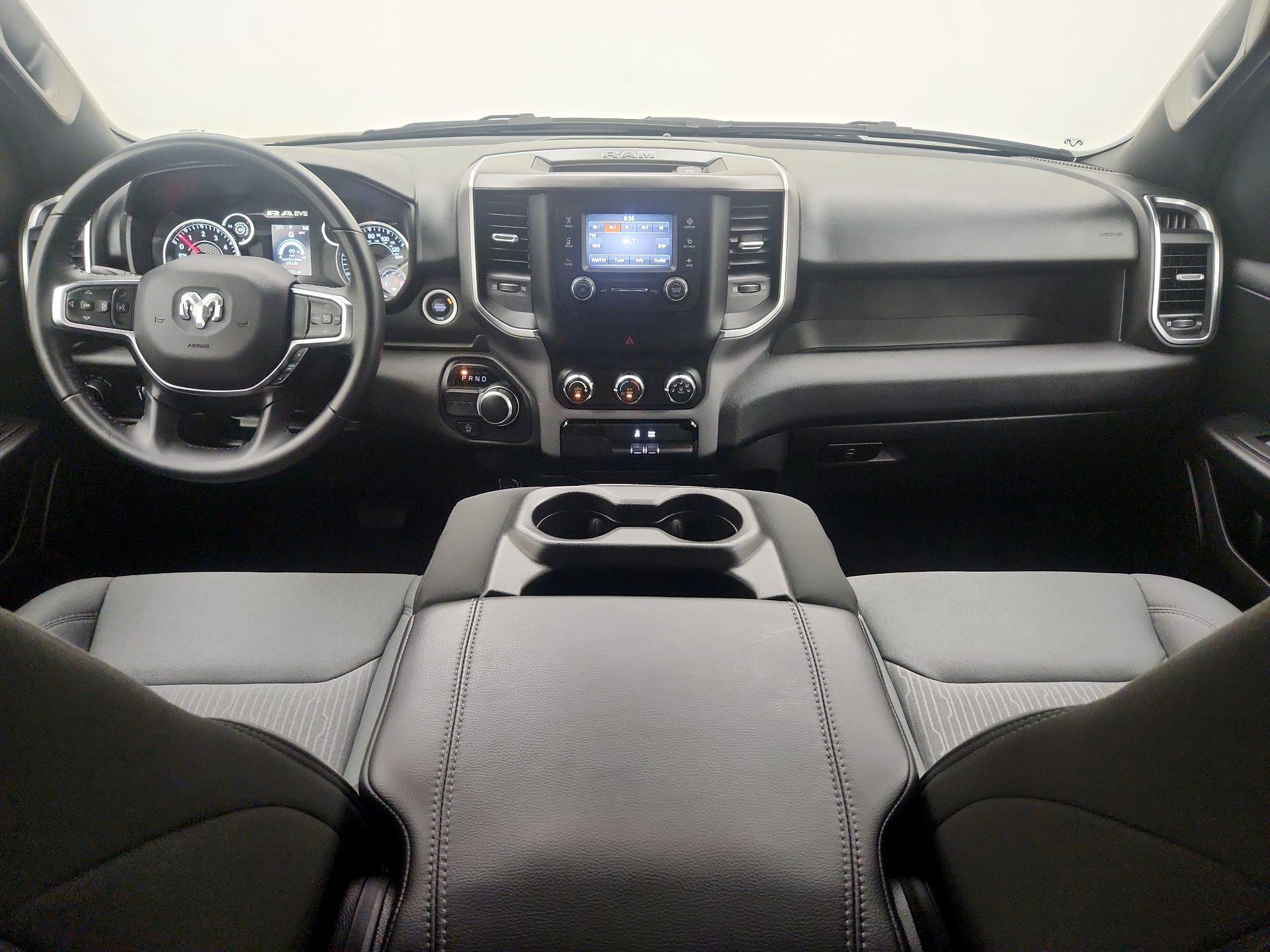 Thumbnail: 2024 RAM 1500 - 9