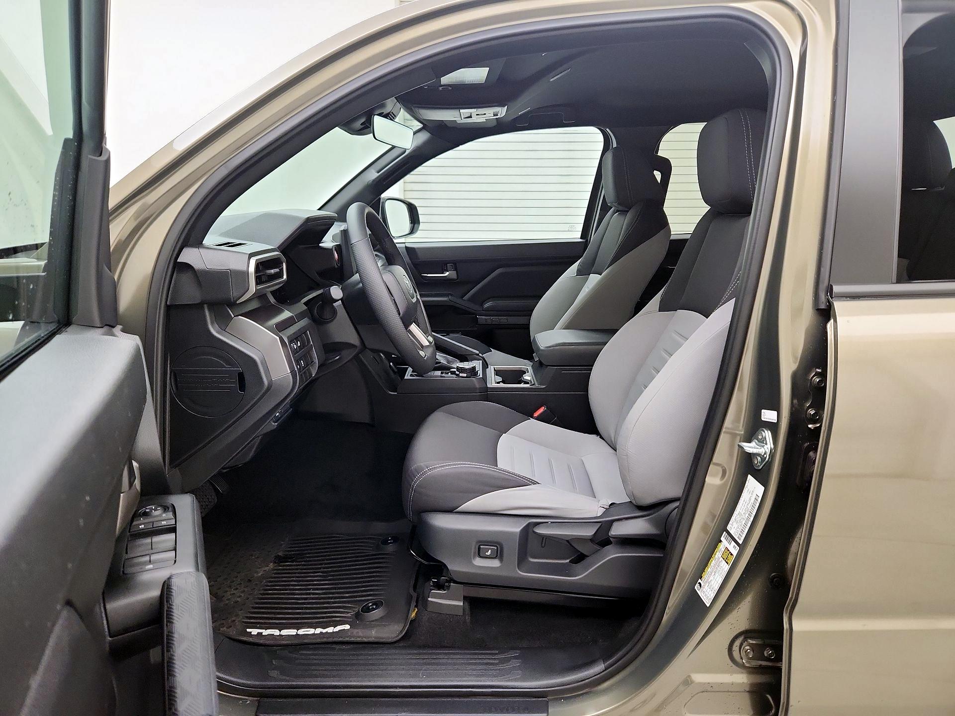 Thumbnail: 2025 Toyota Tacoma - 11