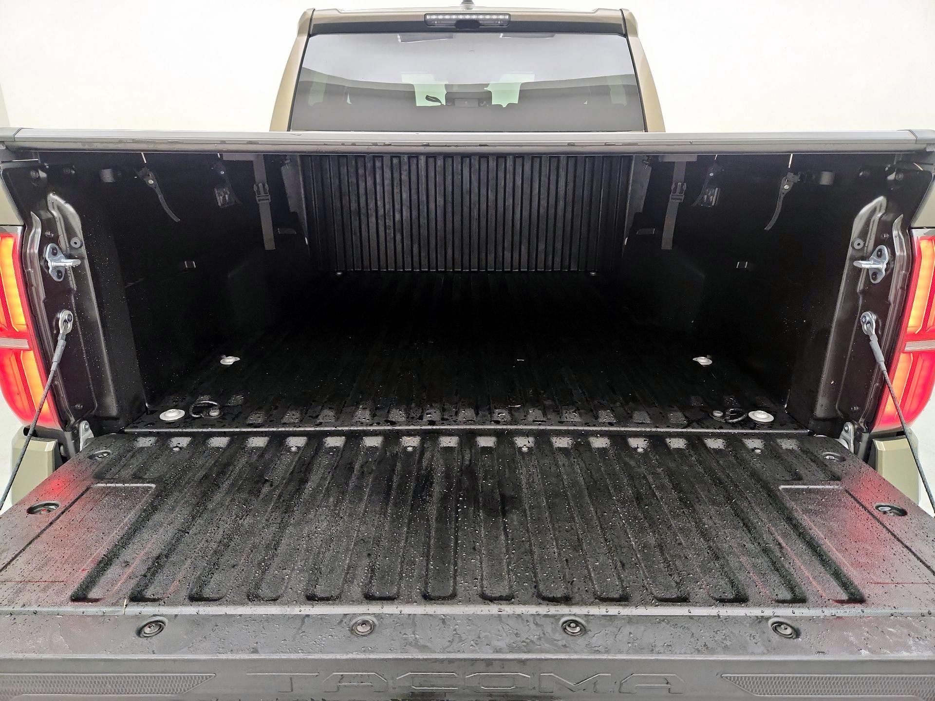 Thumbnail: 2025 Toyota Tacoma - 20