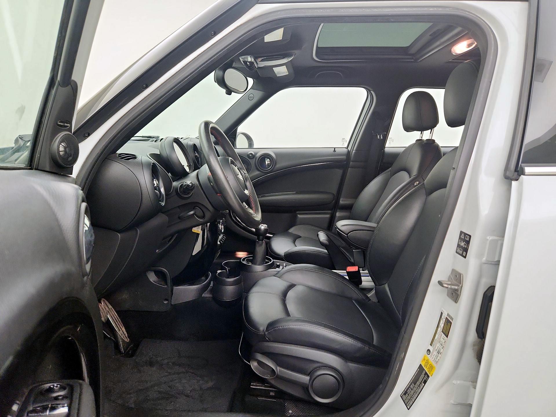 Thumbnail: 2016 MINI Cooper Countryman - 17