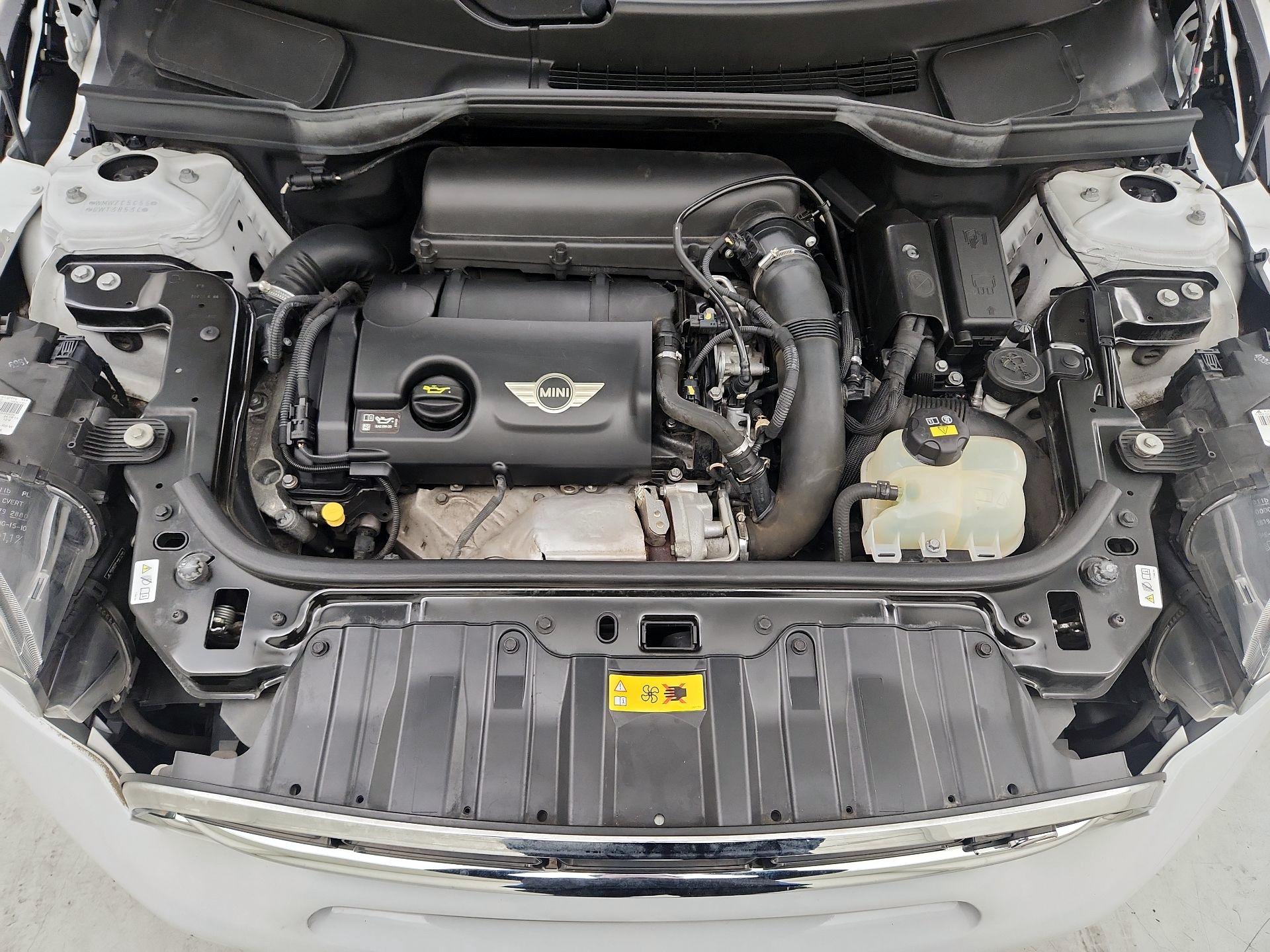 Thumbnail: 2016 MINI Cooper Countryman - 20