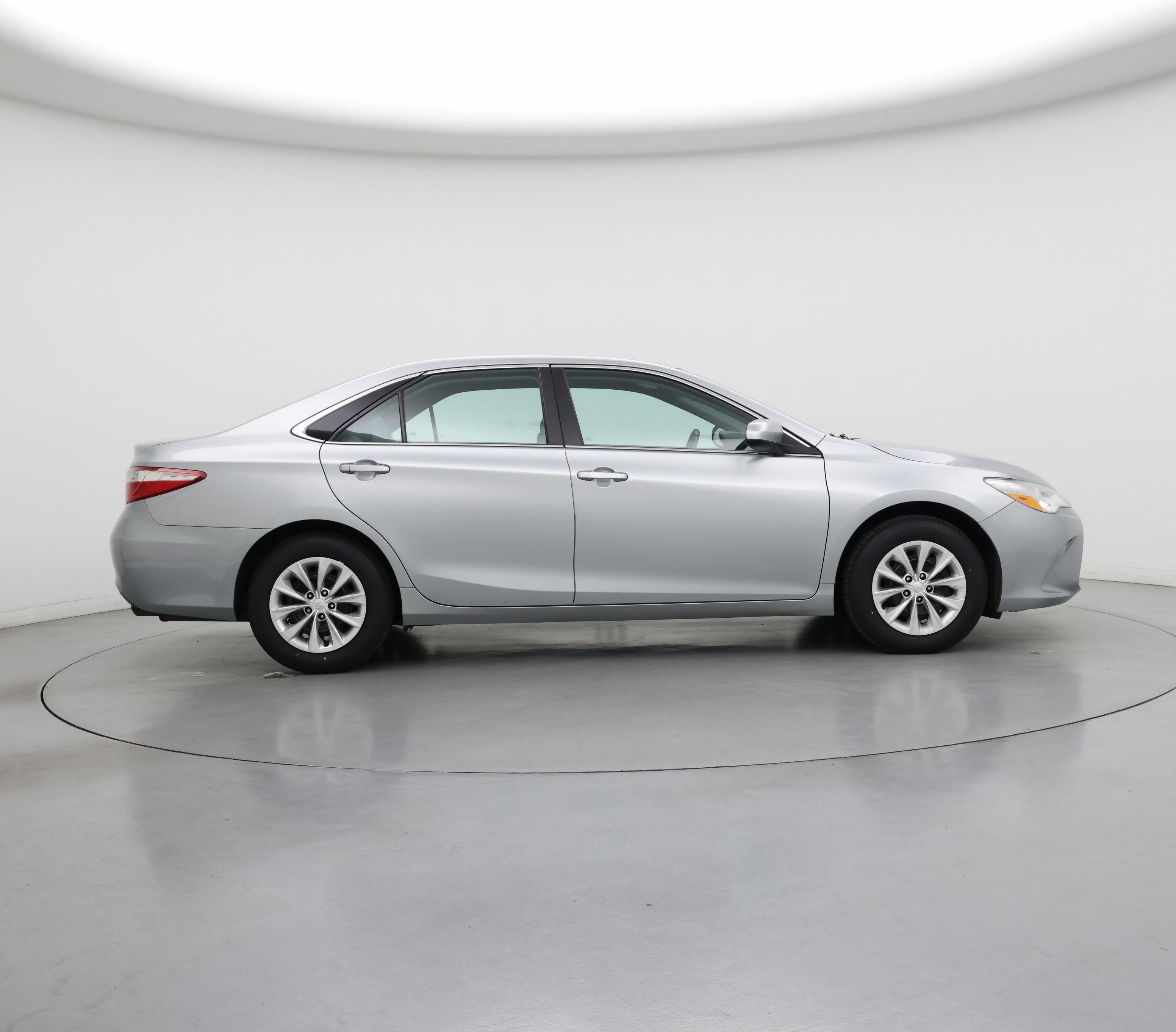 Thumbnail: 2015 Toyota Camry - 7