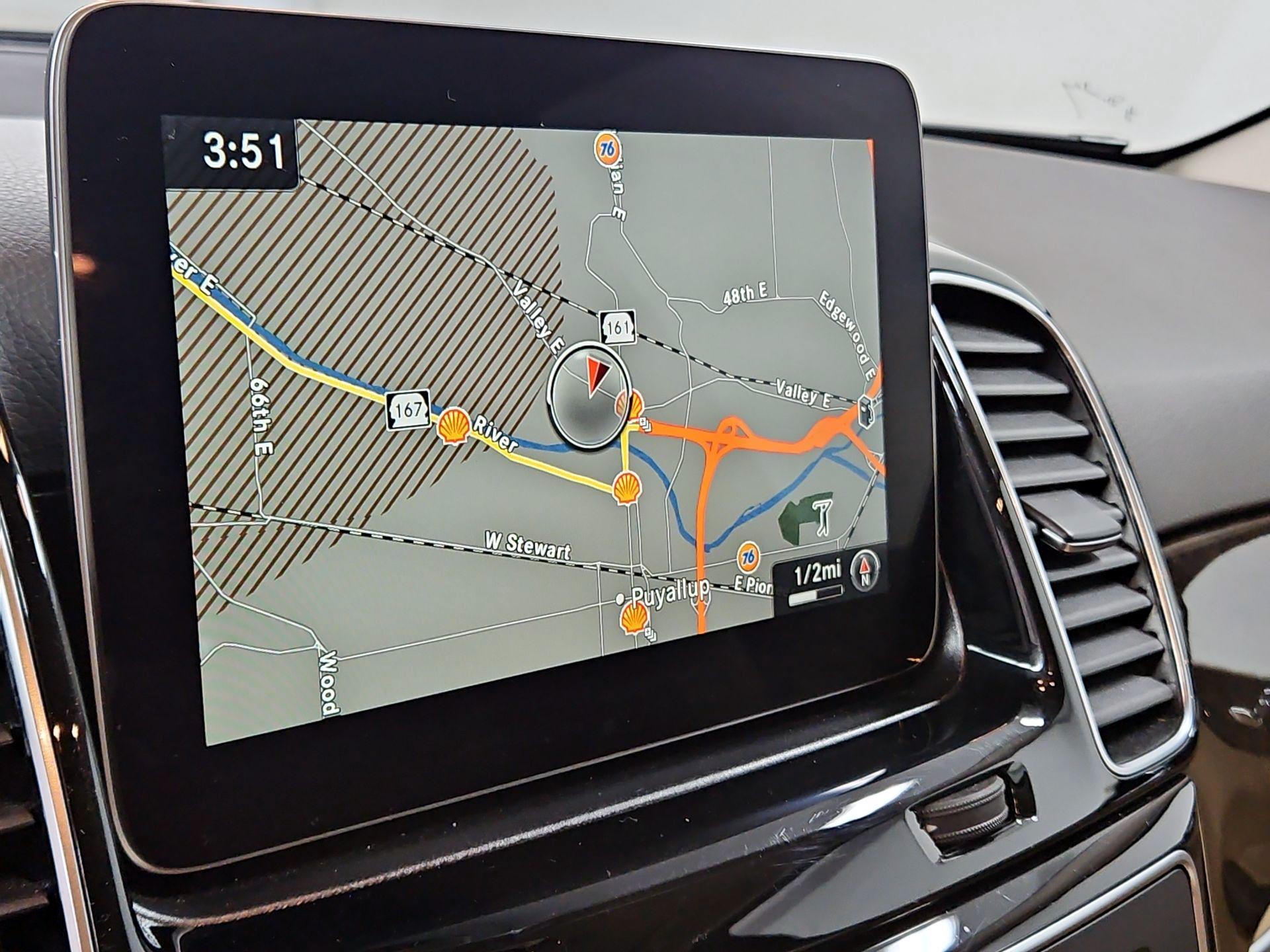 Thumbnail: 2016 Mercedes-Benz GLE - 14