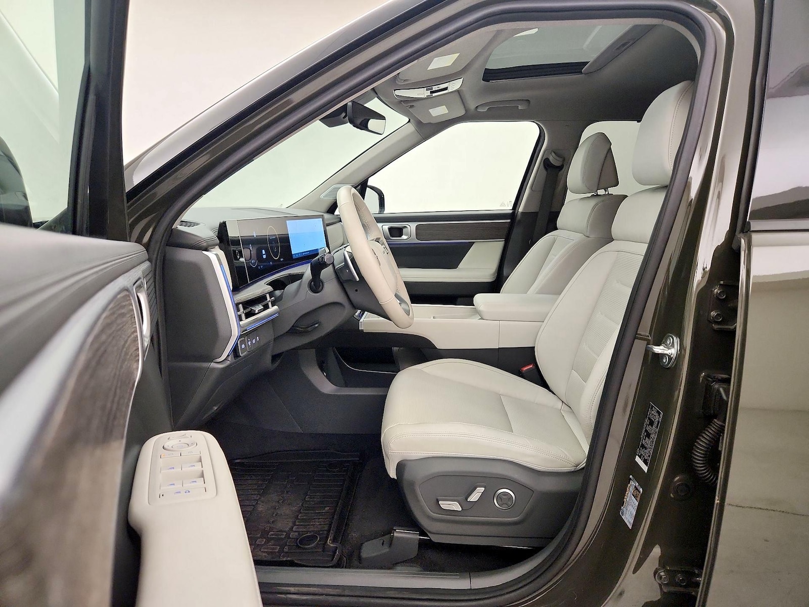 2024 Hyundai Santa Fe Limited - Photo 21