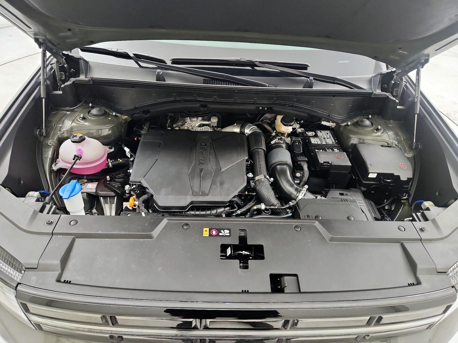 2024 Hyundai Santa Fe Limited - Photo 26