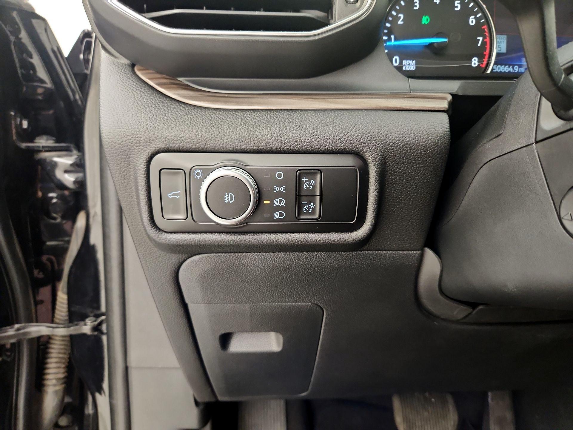 Thumbnail: 2023 Ford Explorer - 13