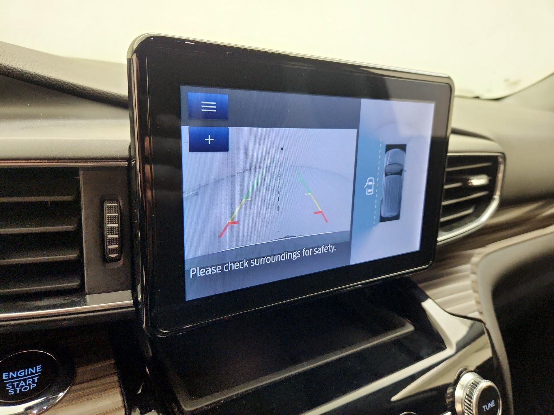 Thumbnail: 2023 Ford Explorer - 15