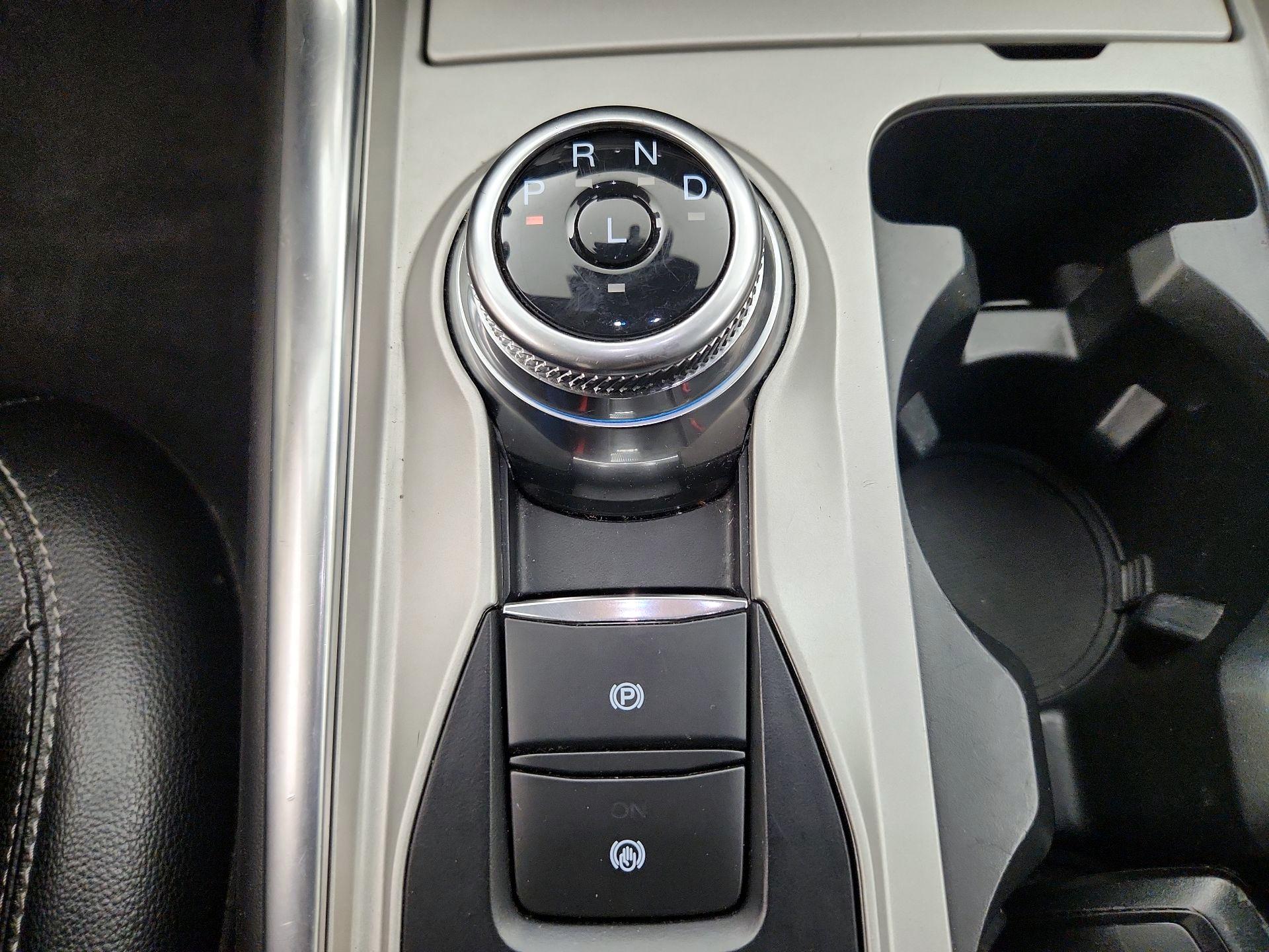 Thumbnail: 2023 Ford Explorer - 18