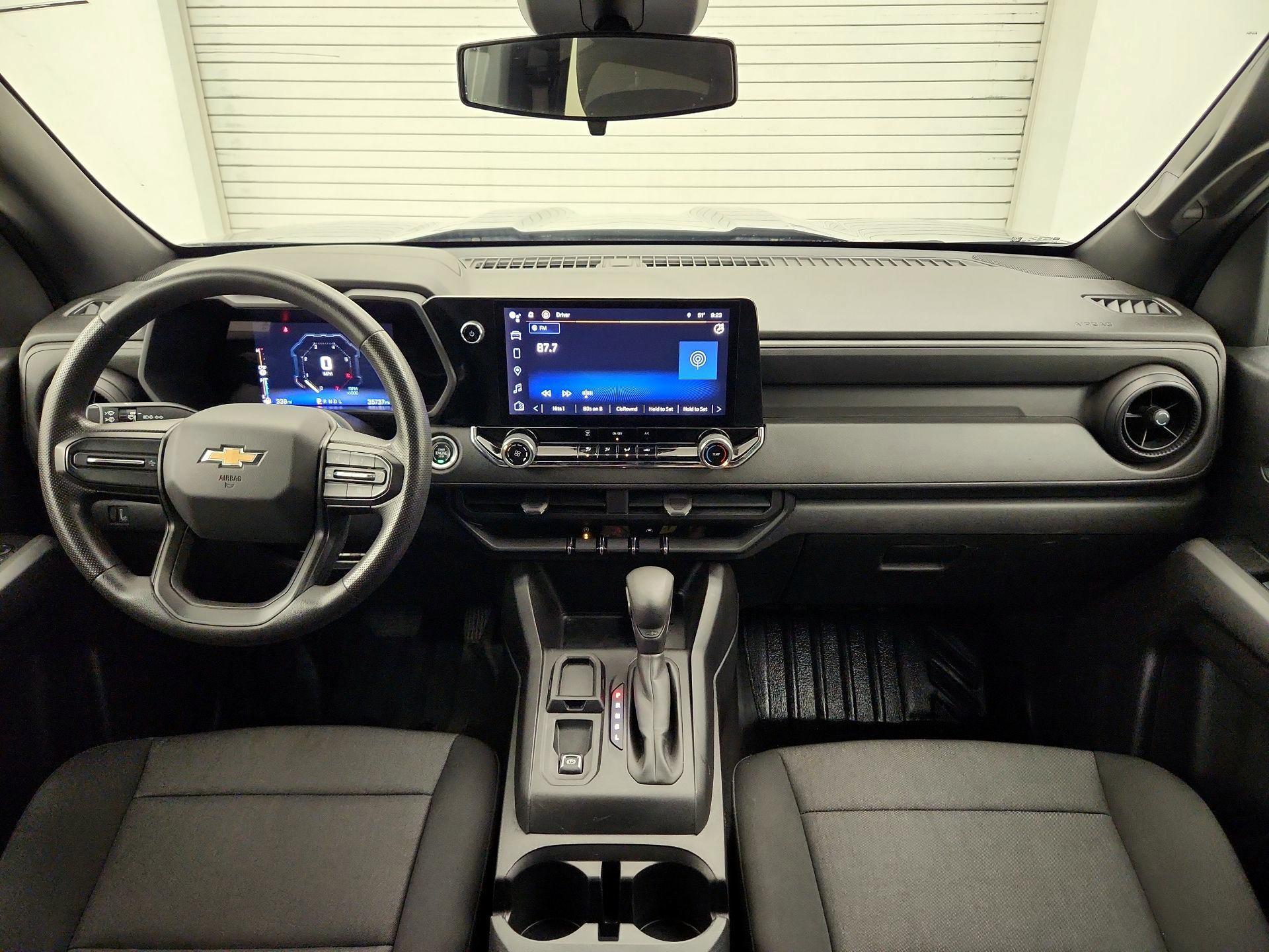 Thumbnail: 2023 Chevrolet Colorado - 9