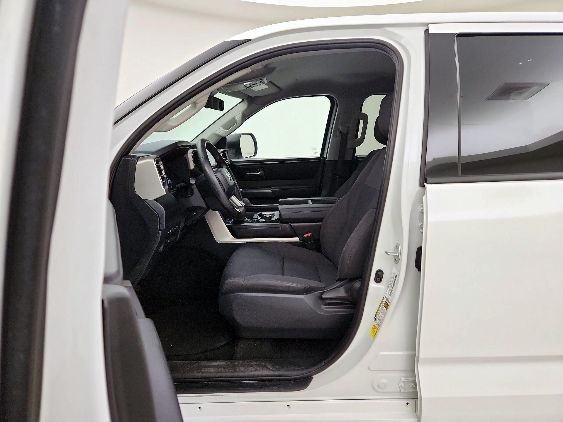 Thumbnail: 2023 Toyota Tundra - 11