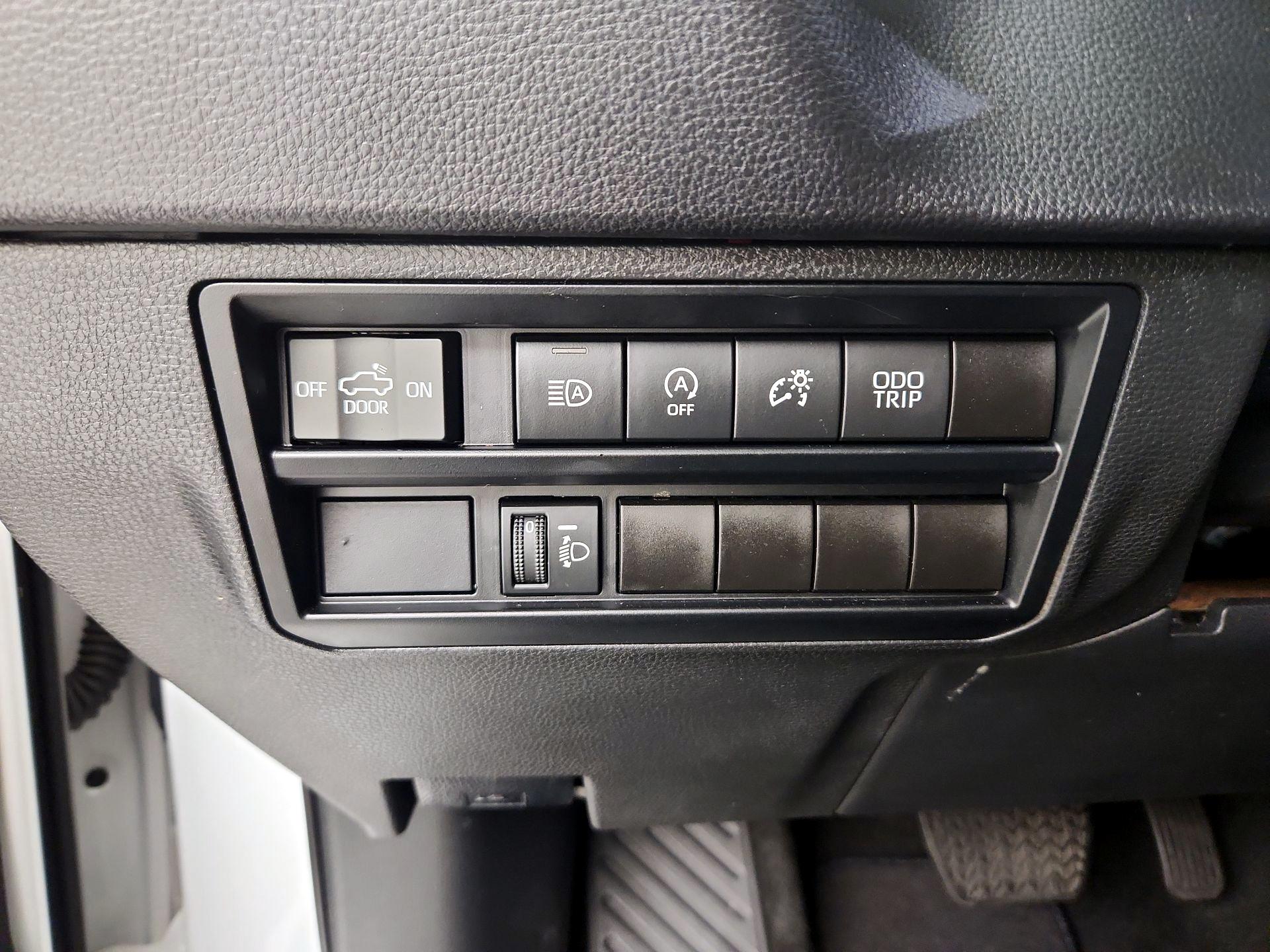 Thumbnail: 2023 Toyota Tundra - 13