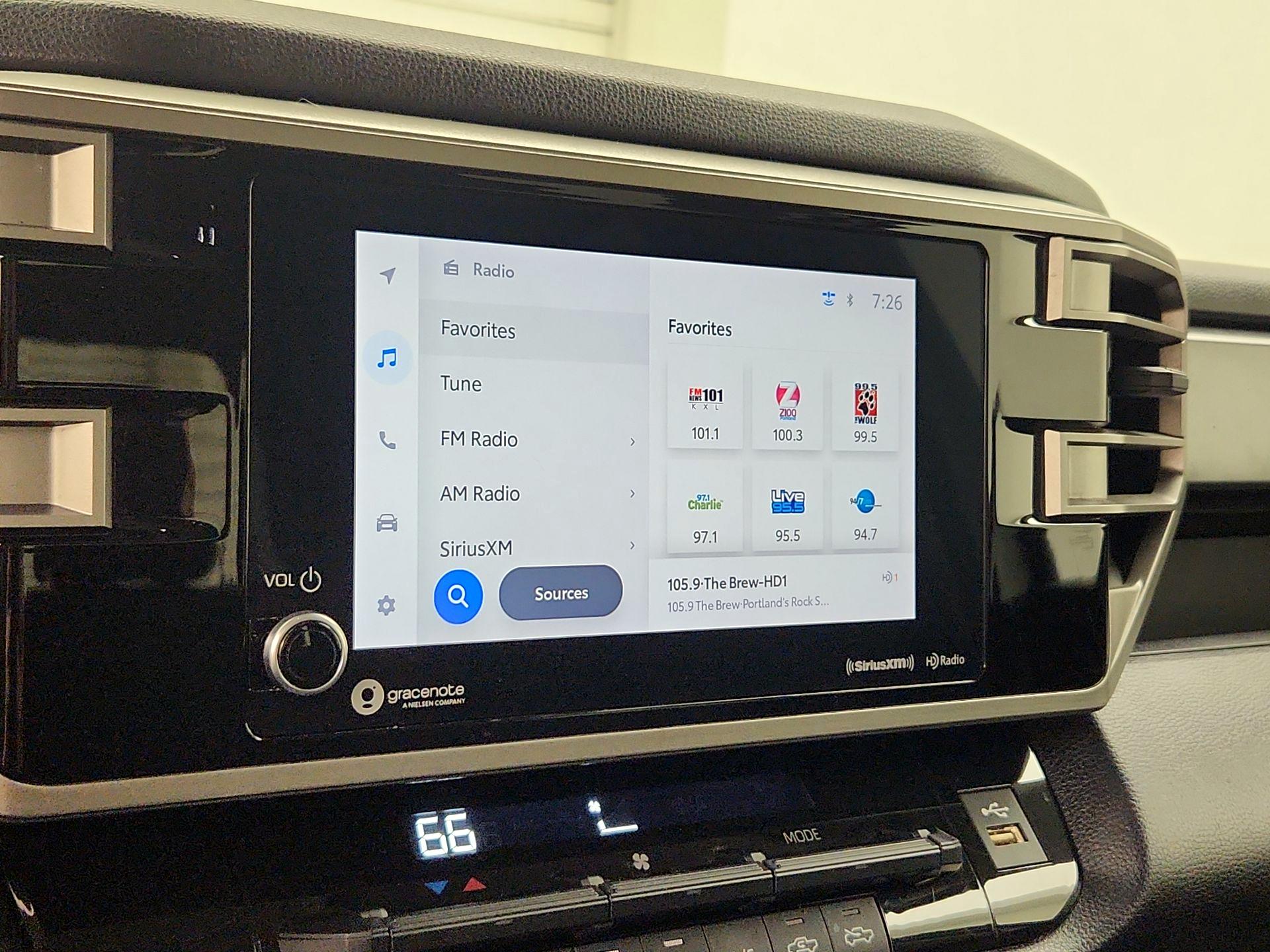 Thumbnail: 2023 Toyota Tundra - 16