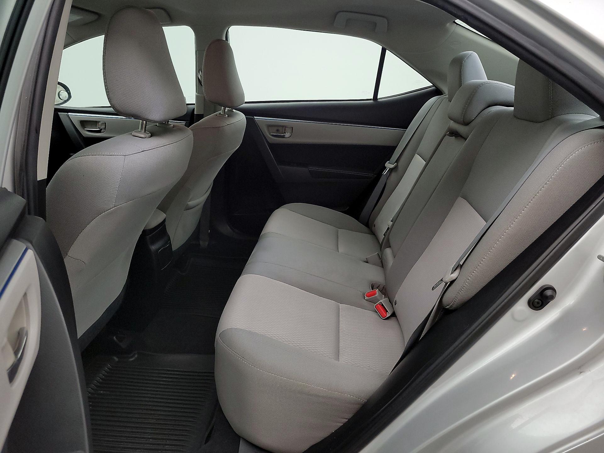 Thumbnail: 2015 Toyota Corolla - 19