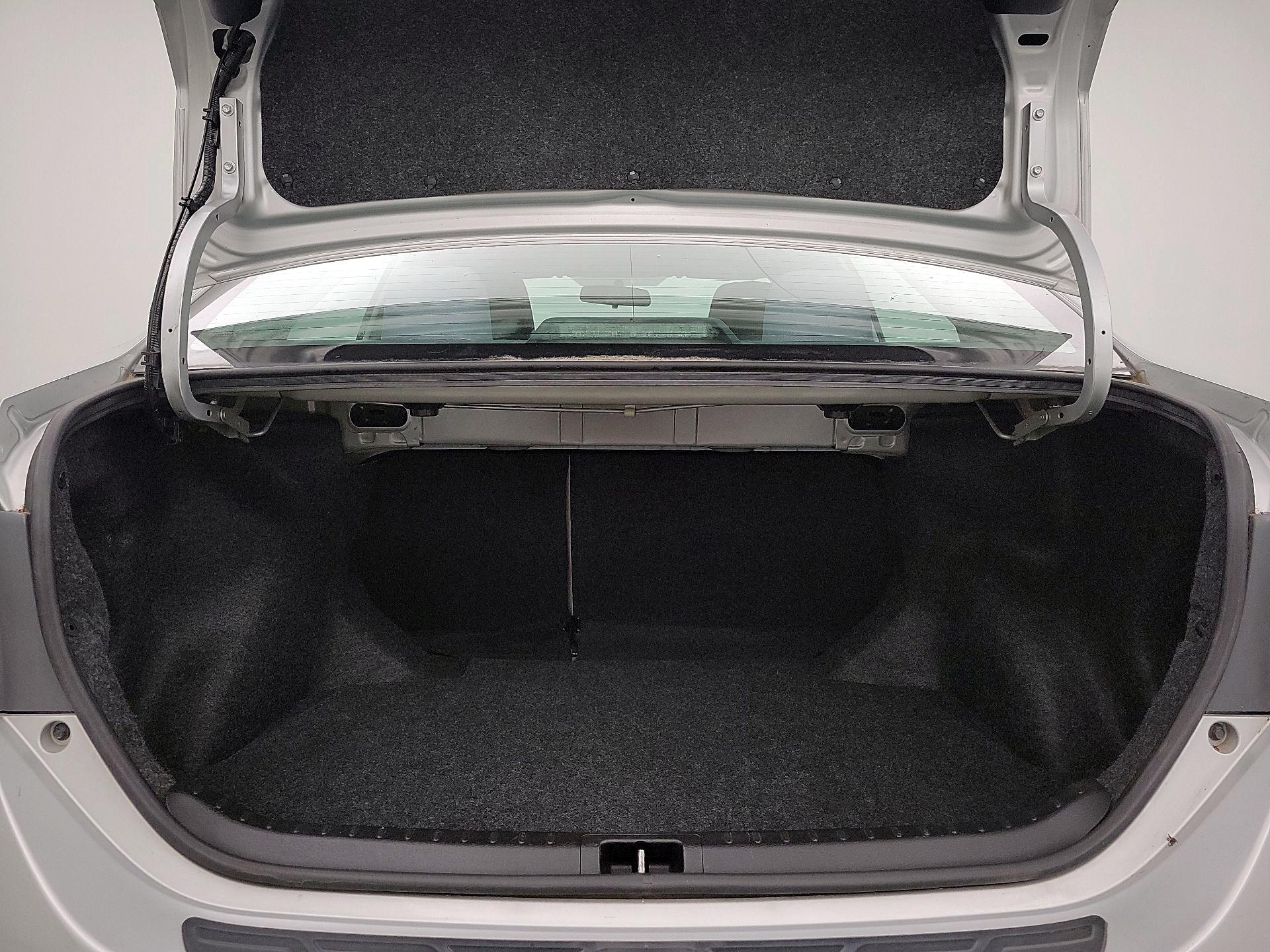 Thumbnail: 2015 Toyota Corolla - 20