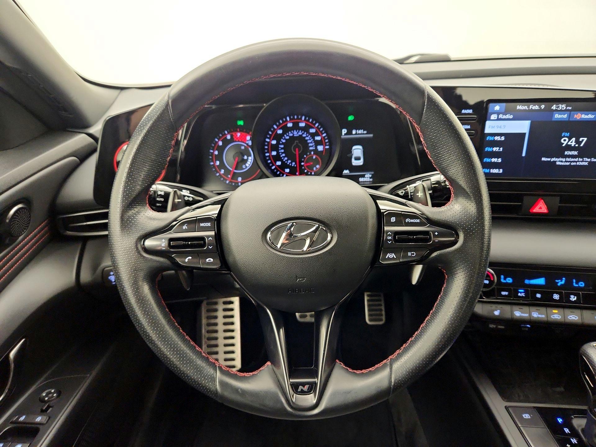 Thumbnail: 2022 Hyundai Elantra - 10