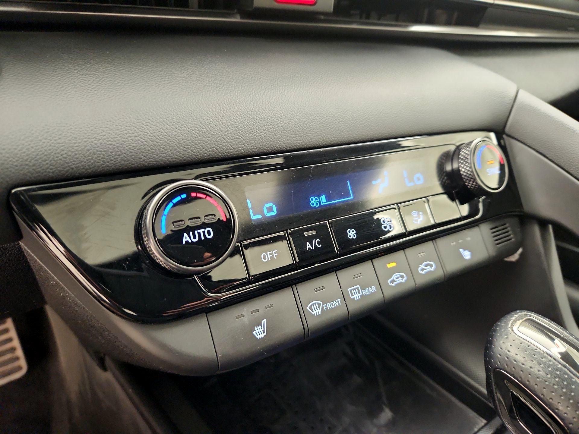 Thumbnail: 2022 Hyundai Elantra - 16