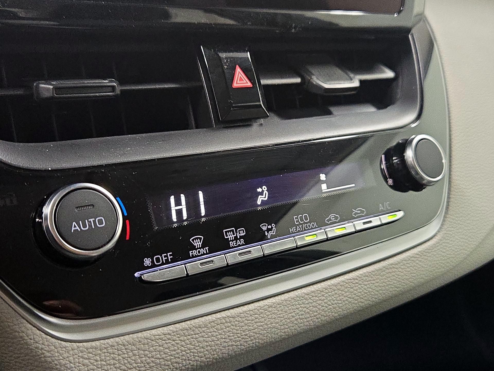 Thumbnail: 2025 Toyota Corolla - 16