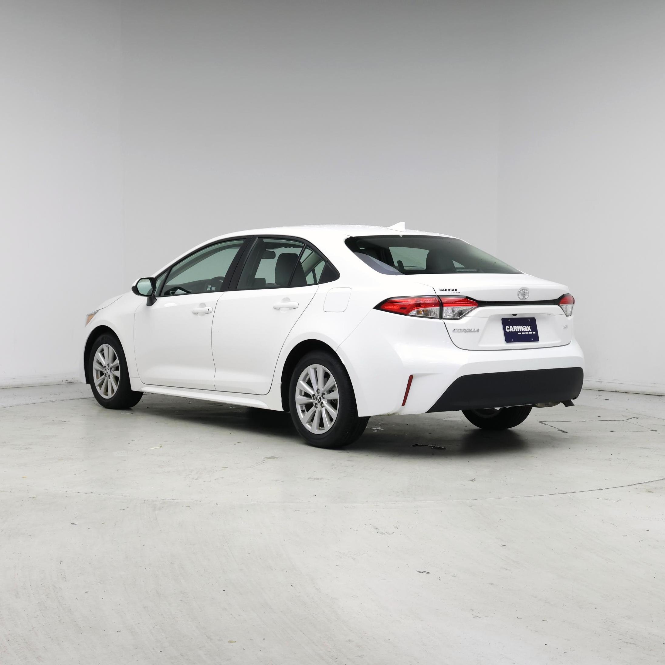 Thumbnail: 2025 Toyota Corolla - 2