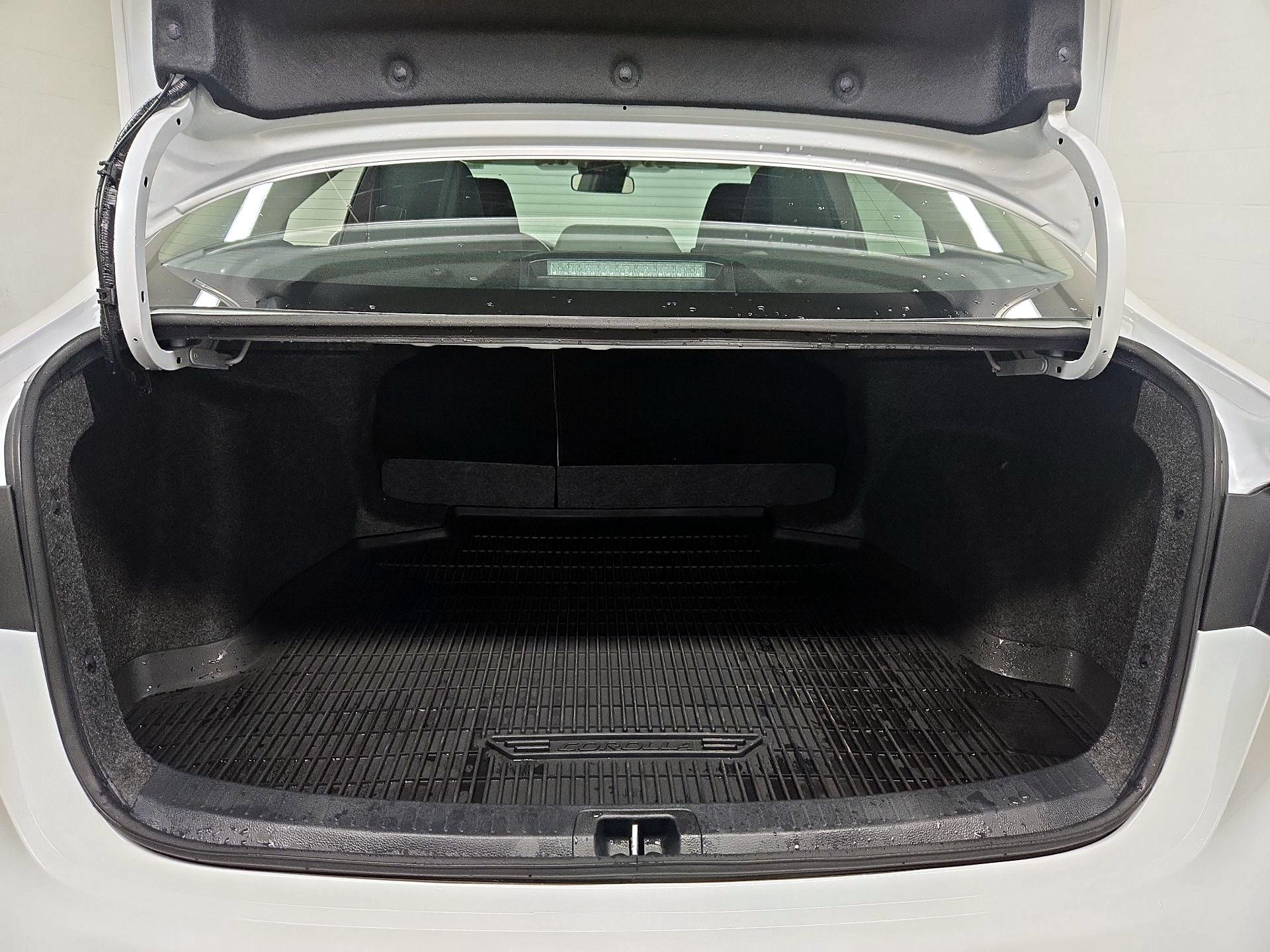 Thumbnail: 2025 Toyota Corolla - 20