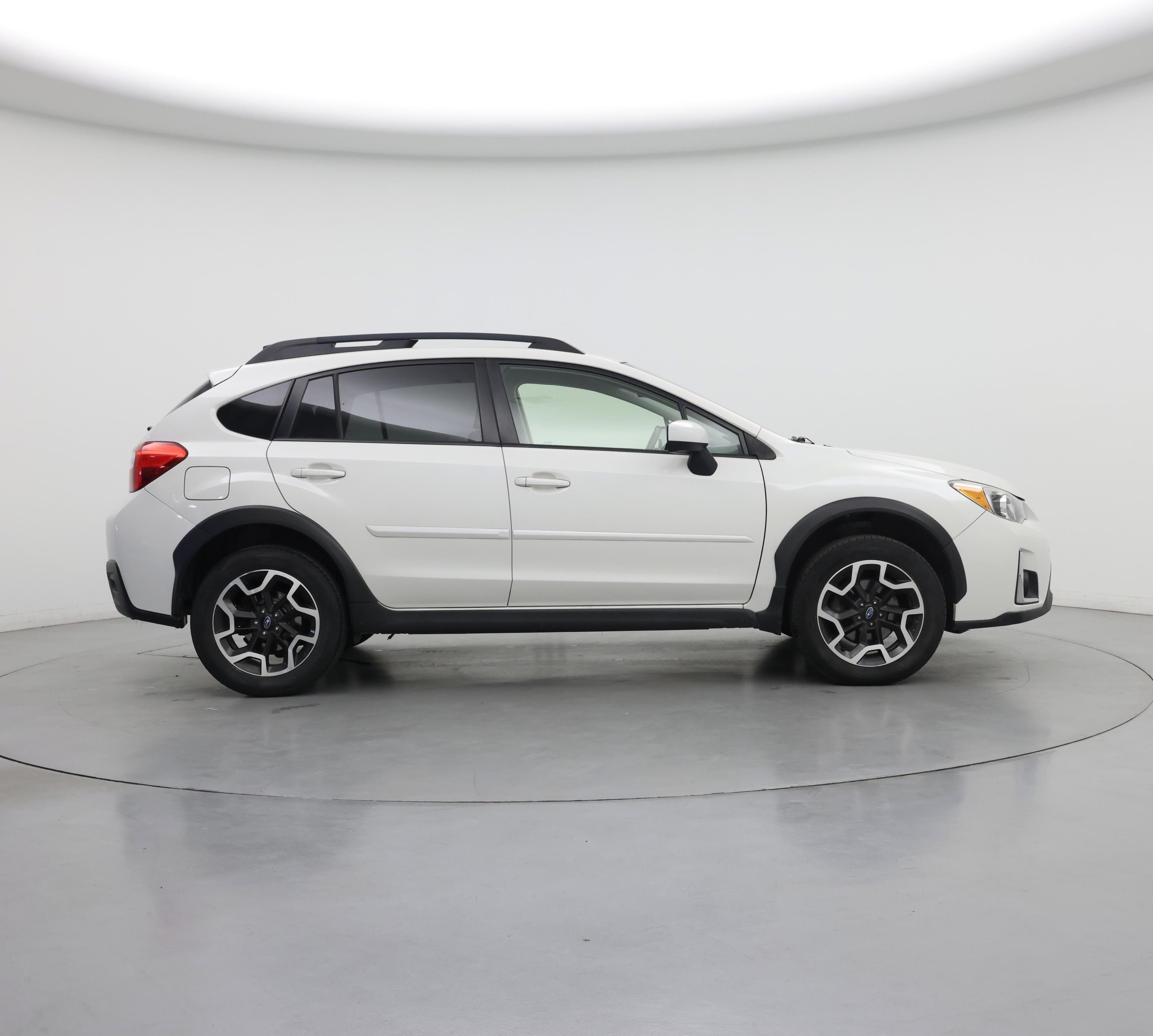 Thumbnail: 2017 Subaru Crosstrek - 7