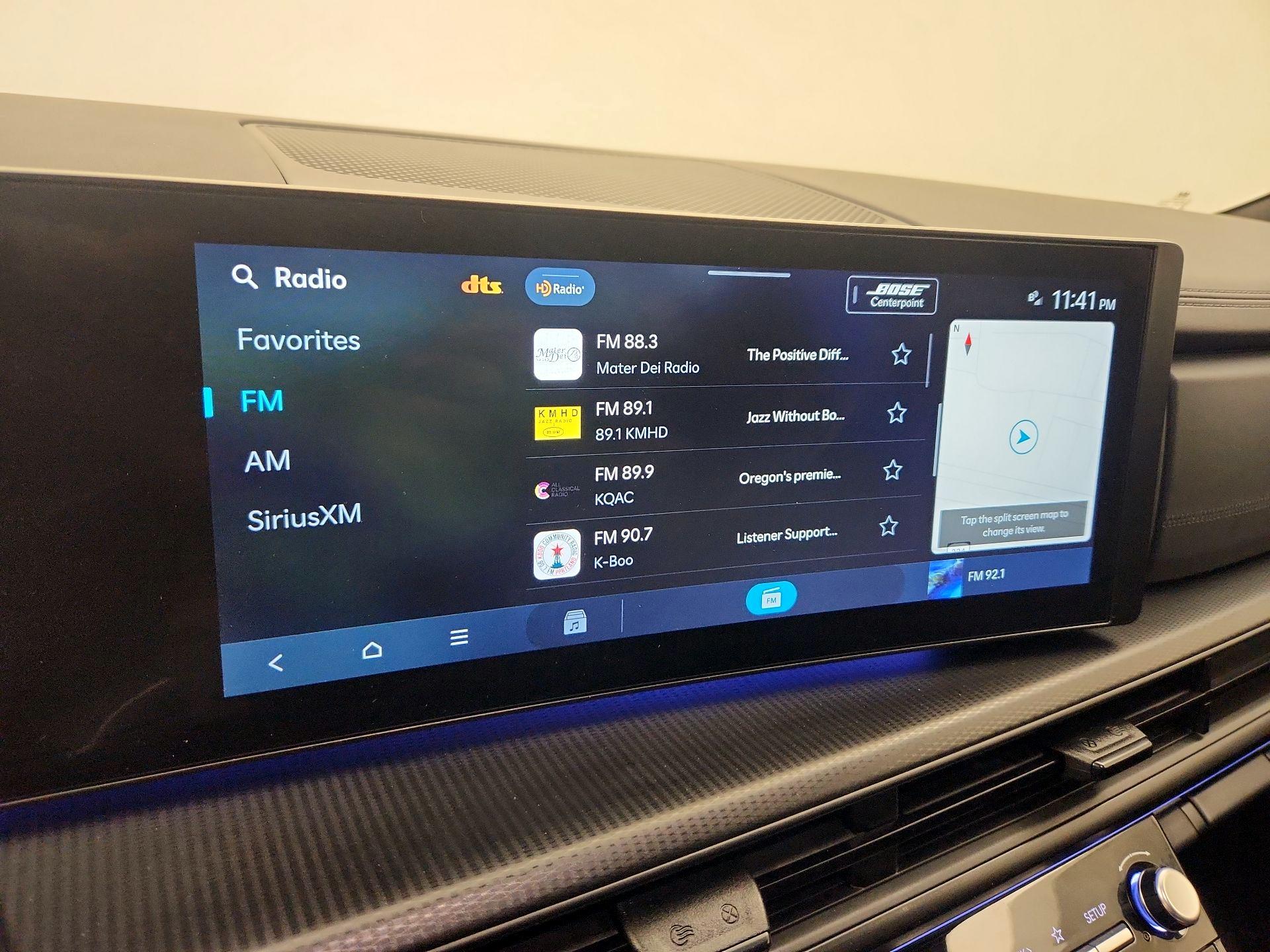 Thumbnail: 2024 Hyundai Santa Fe - 16