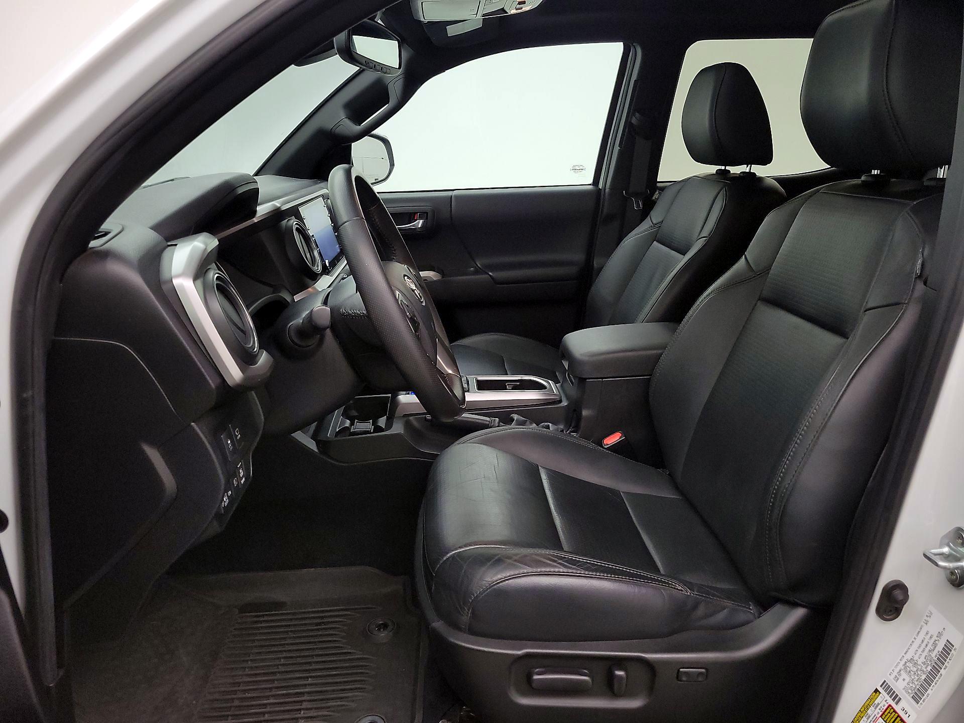 Thumbnail: 2023 Toyota Tacoma - 11