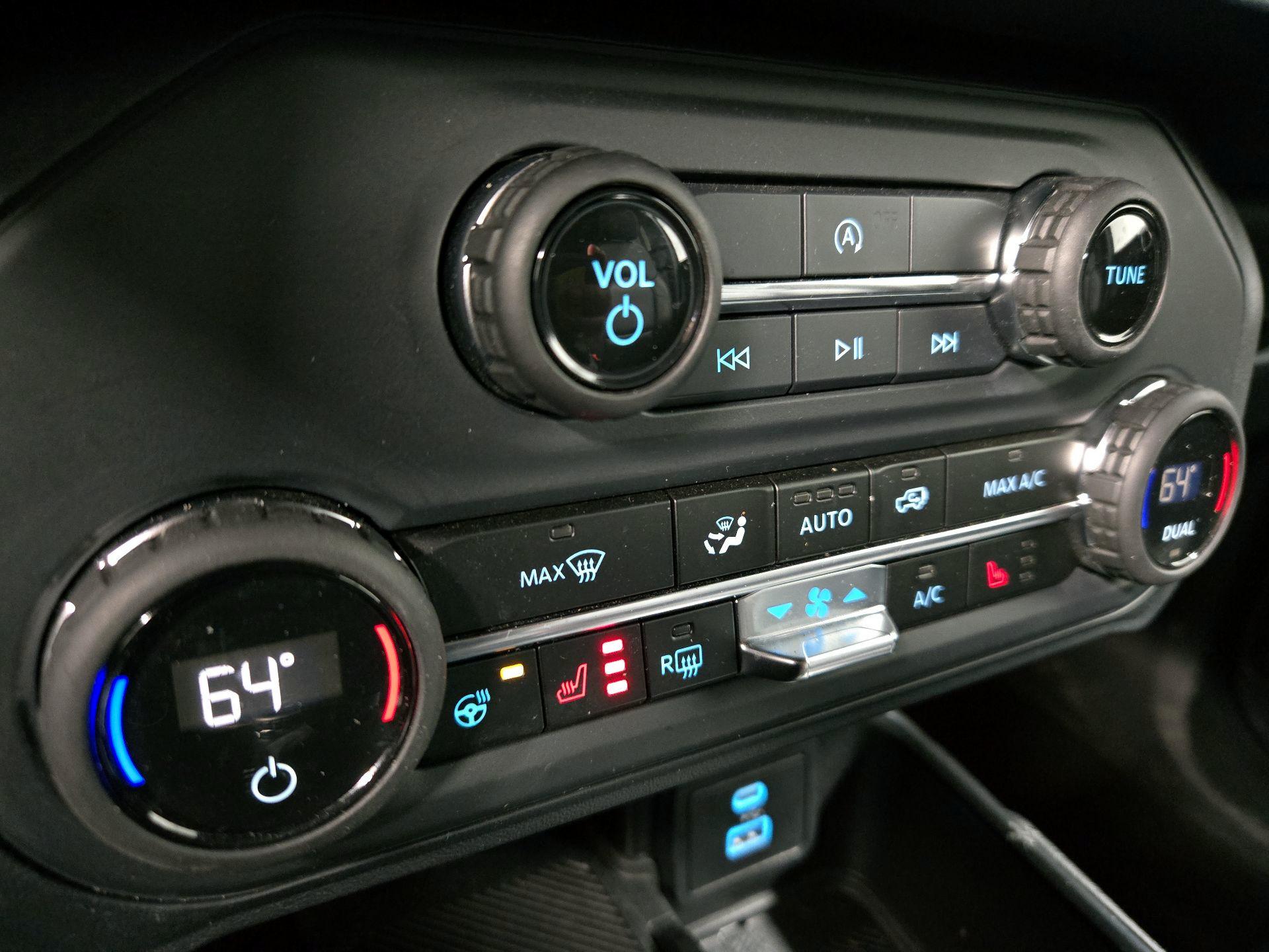 Thumbnail: 2025 Ford Bronco - 17