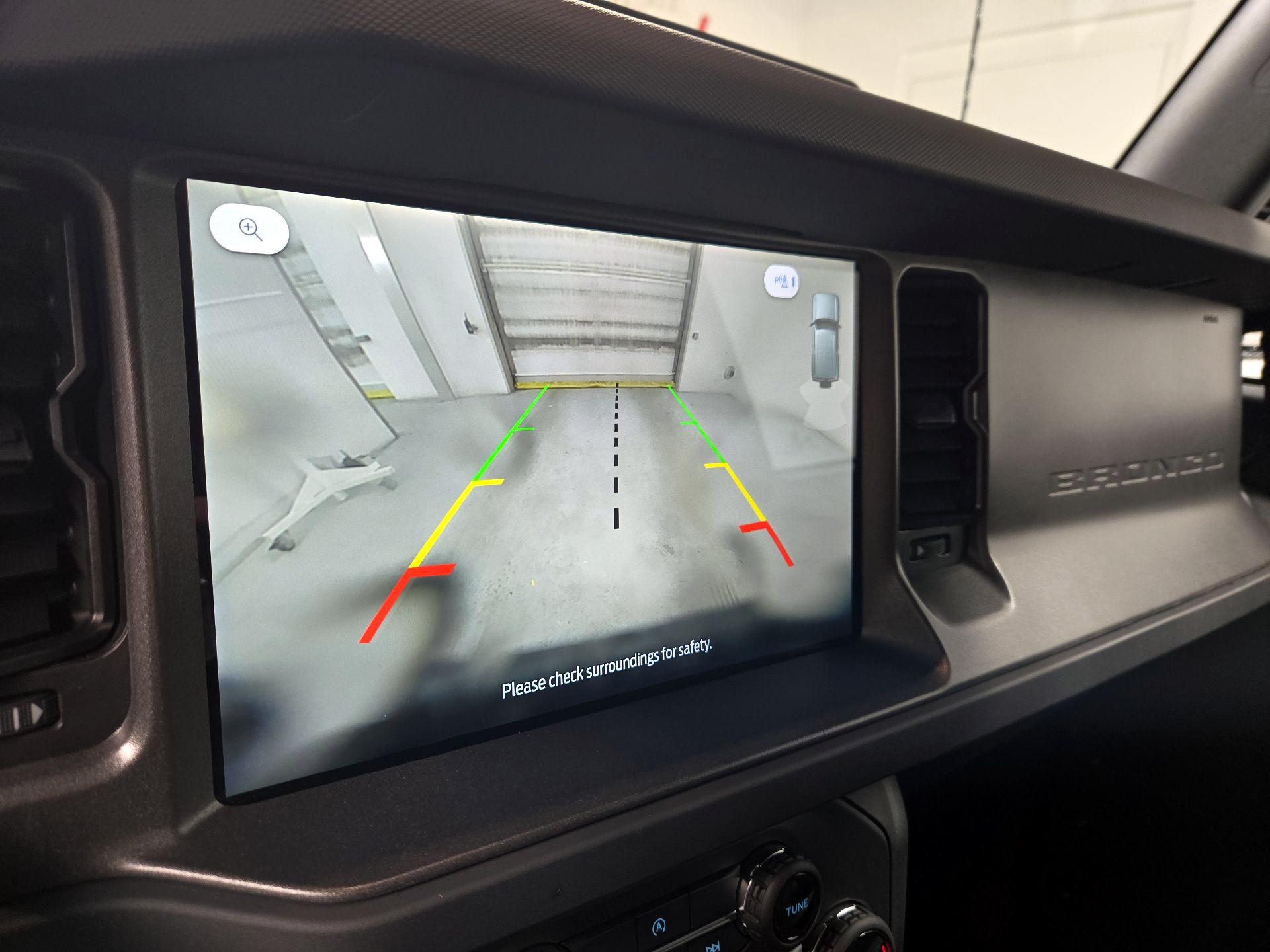 Thumbnail: 2025 Ford Bronco - 15