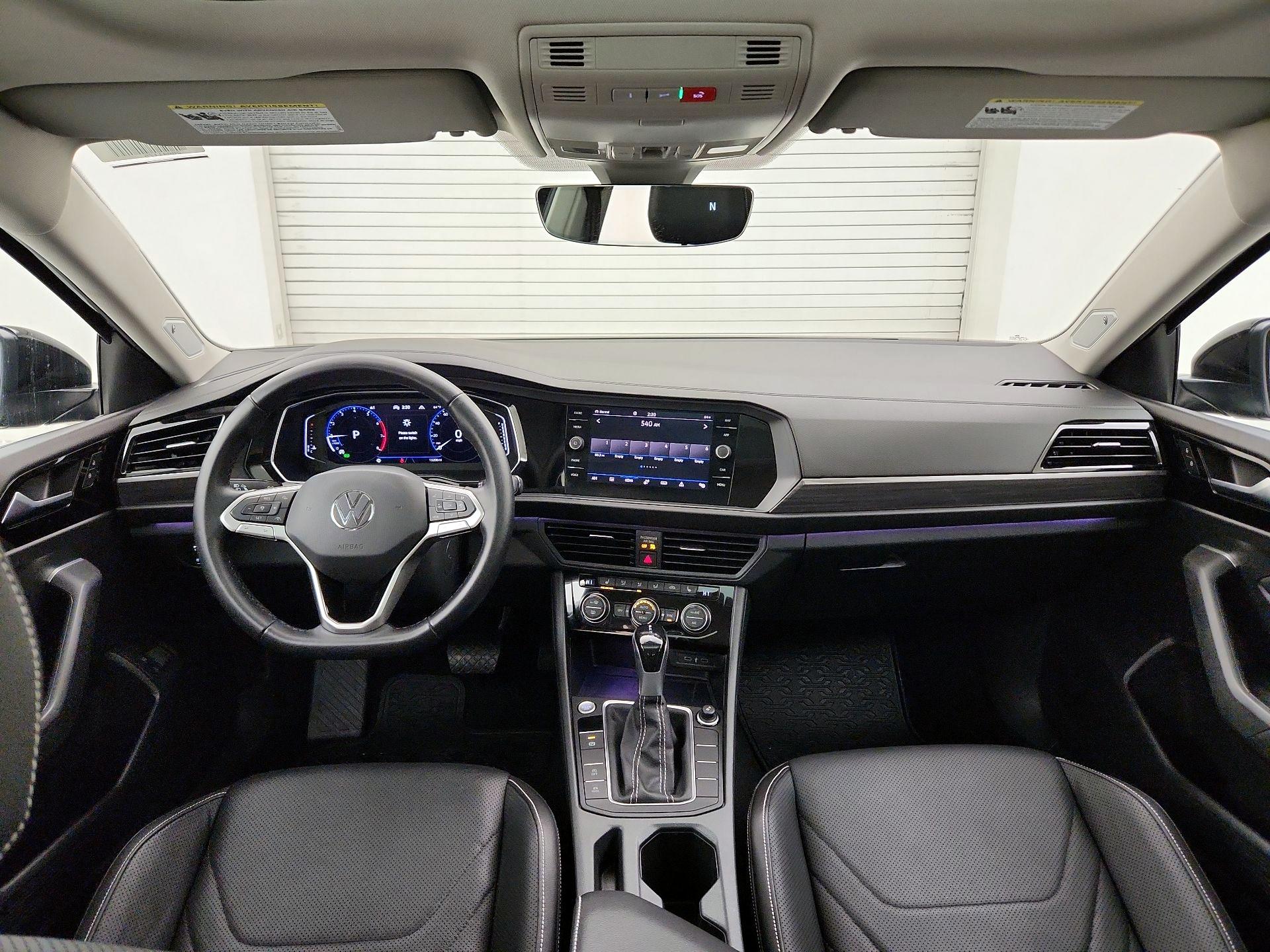 Thumbnail: 2023 Volkswagen Jetta - 9