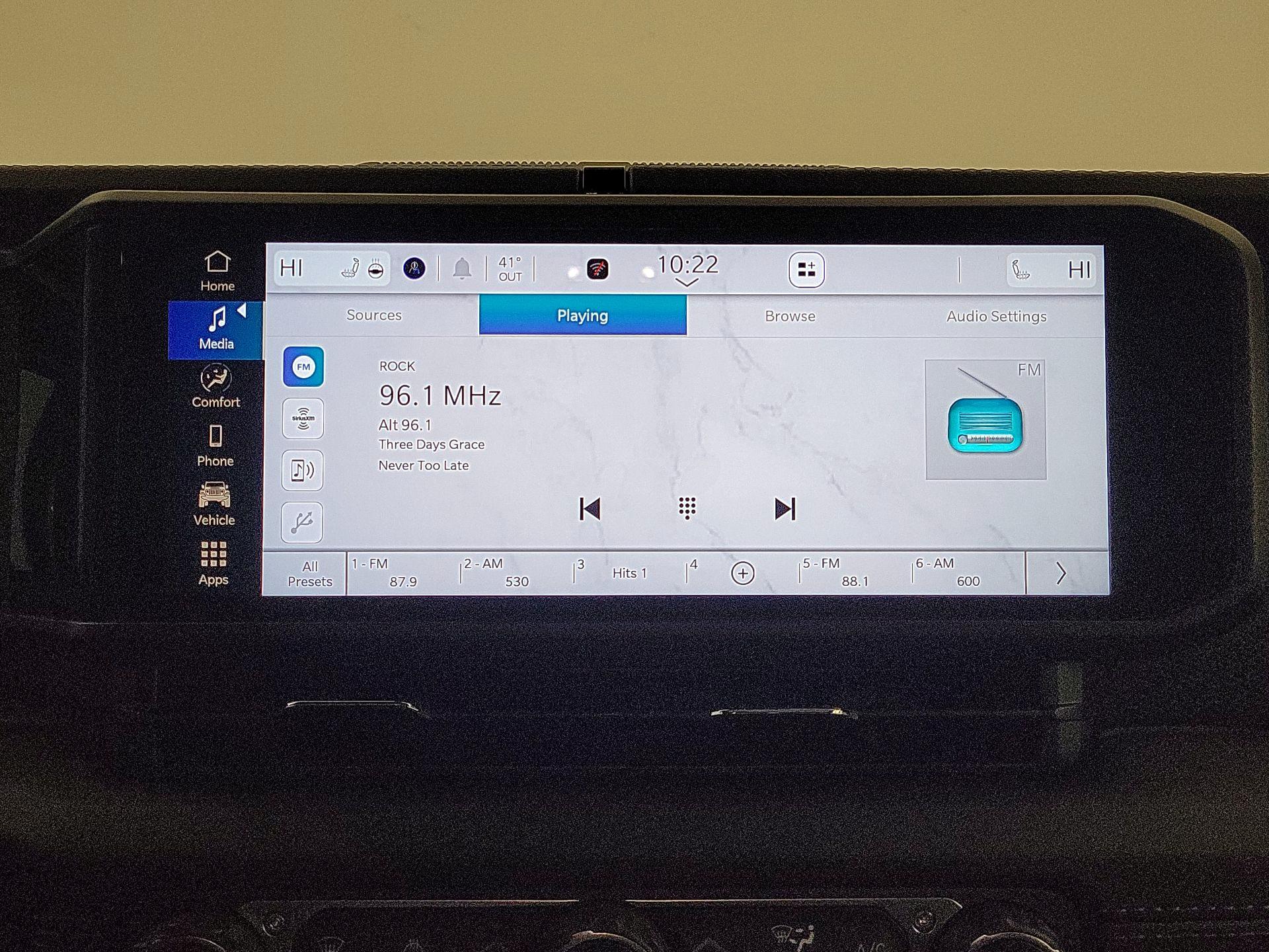 Thumbnail: 2024 Jeep Wrangler - 15