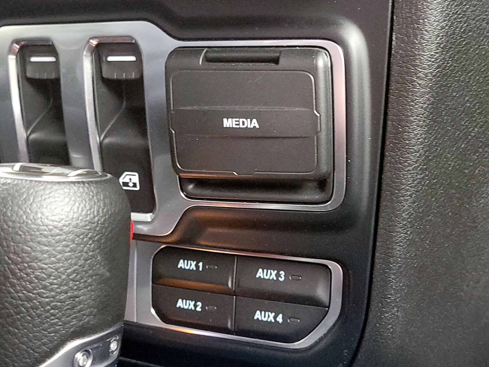 Thumbnail: 2024 Jeep Wrangler - 18