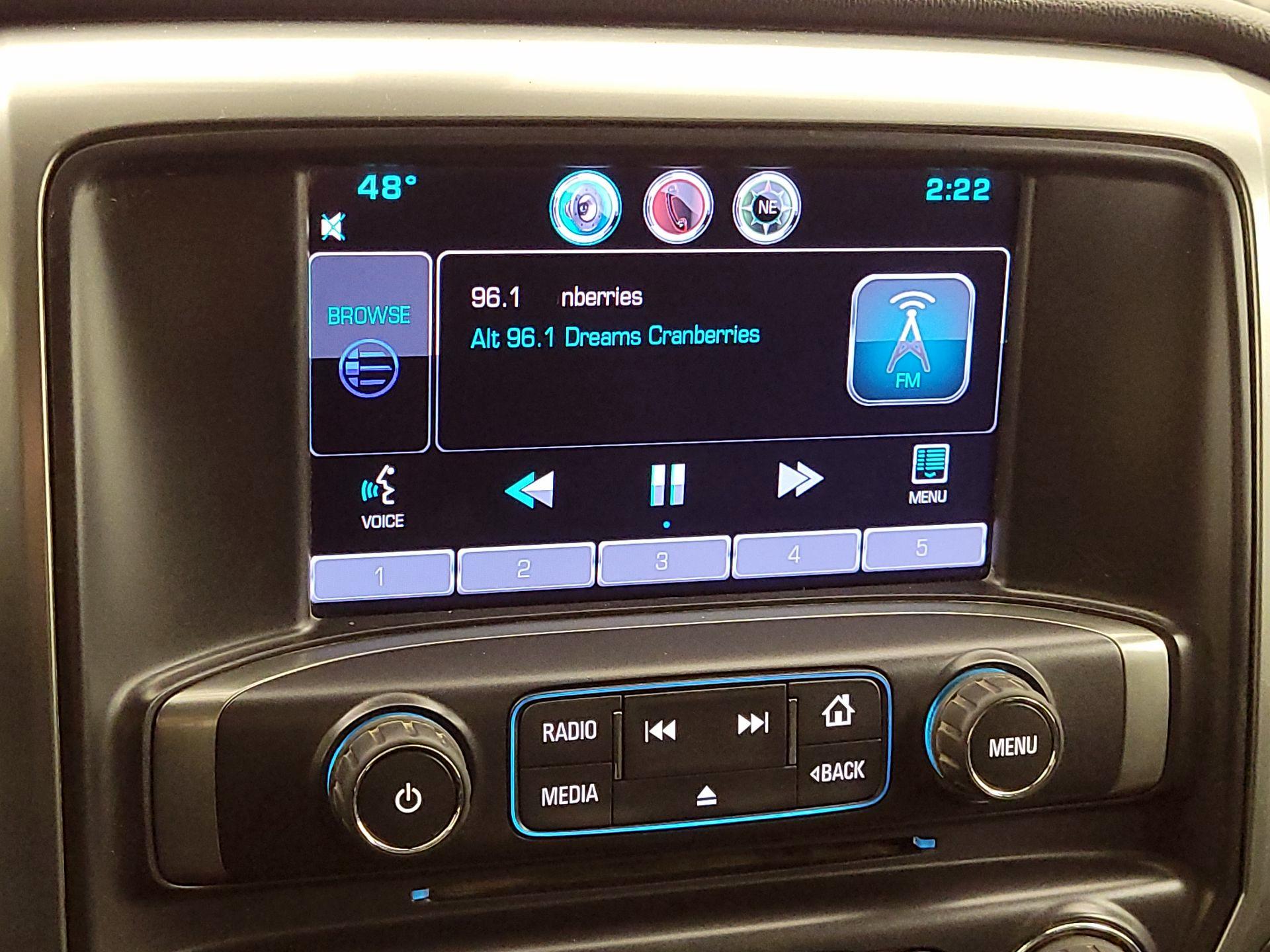 Thumbnail: 2015 Chevrolet Silverado 1500 - 16