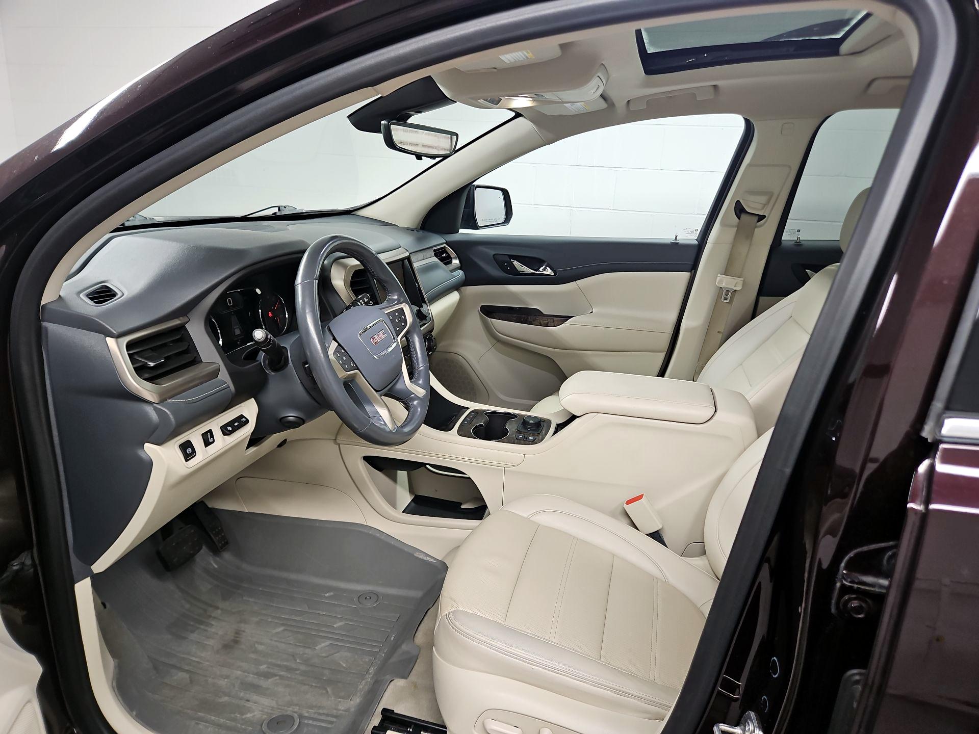 Thumbnail: 2021 GMC Acadia - 11