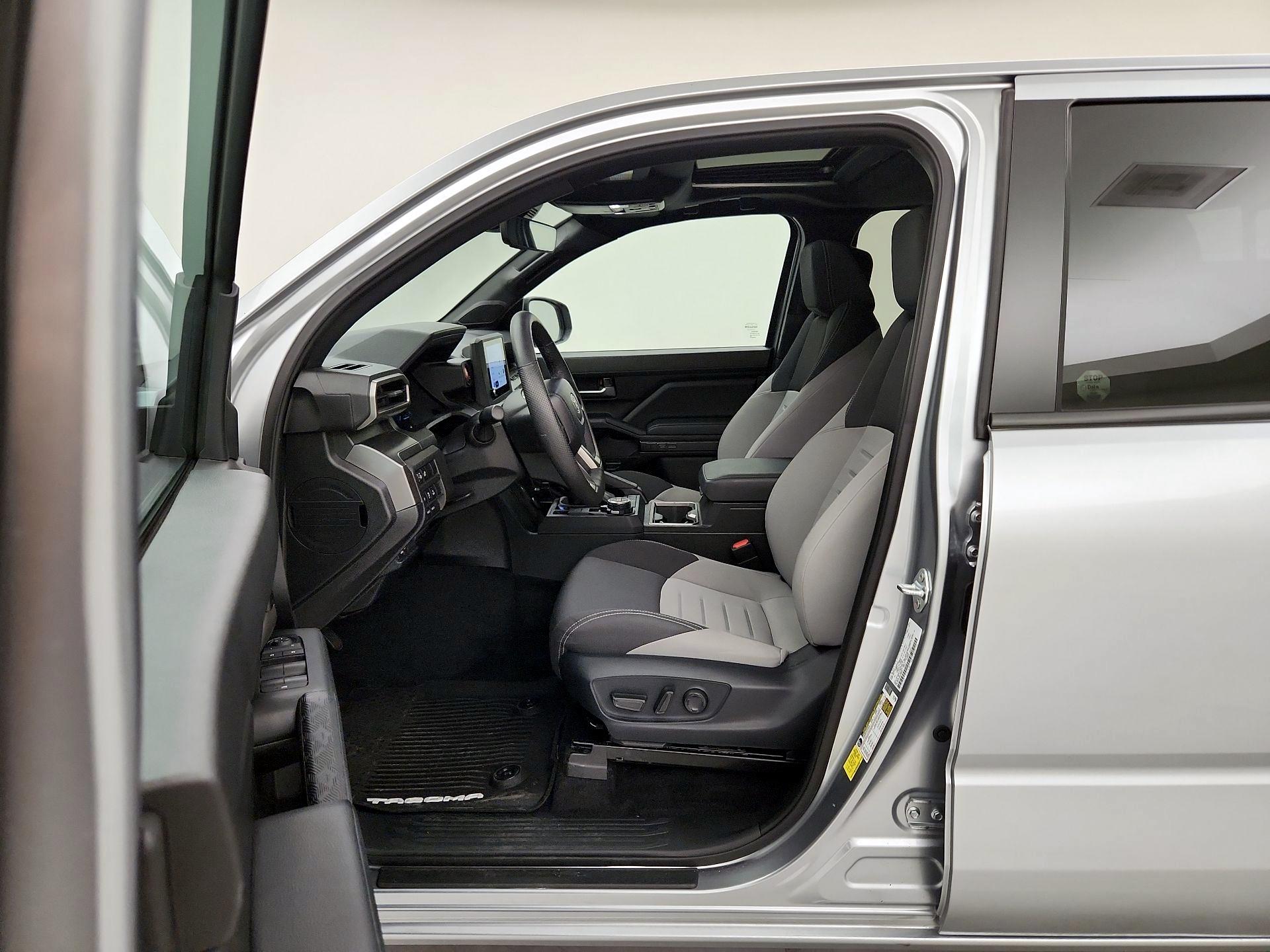 Thumbnail: 2024 Toyota Tacoma - 11