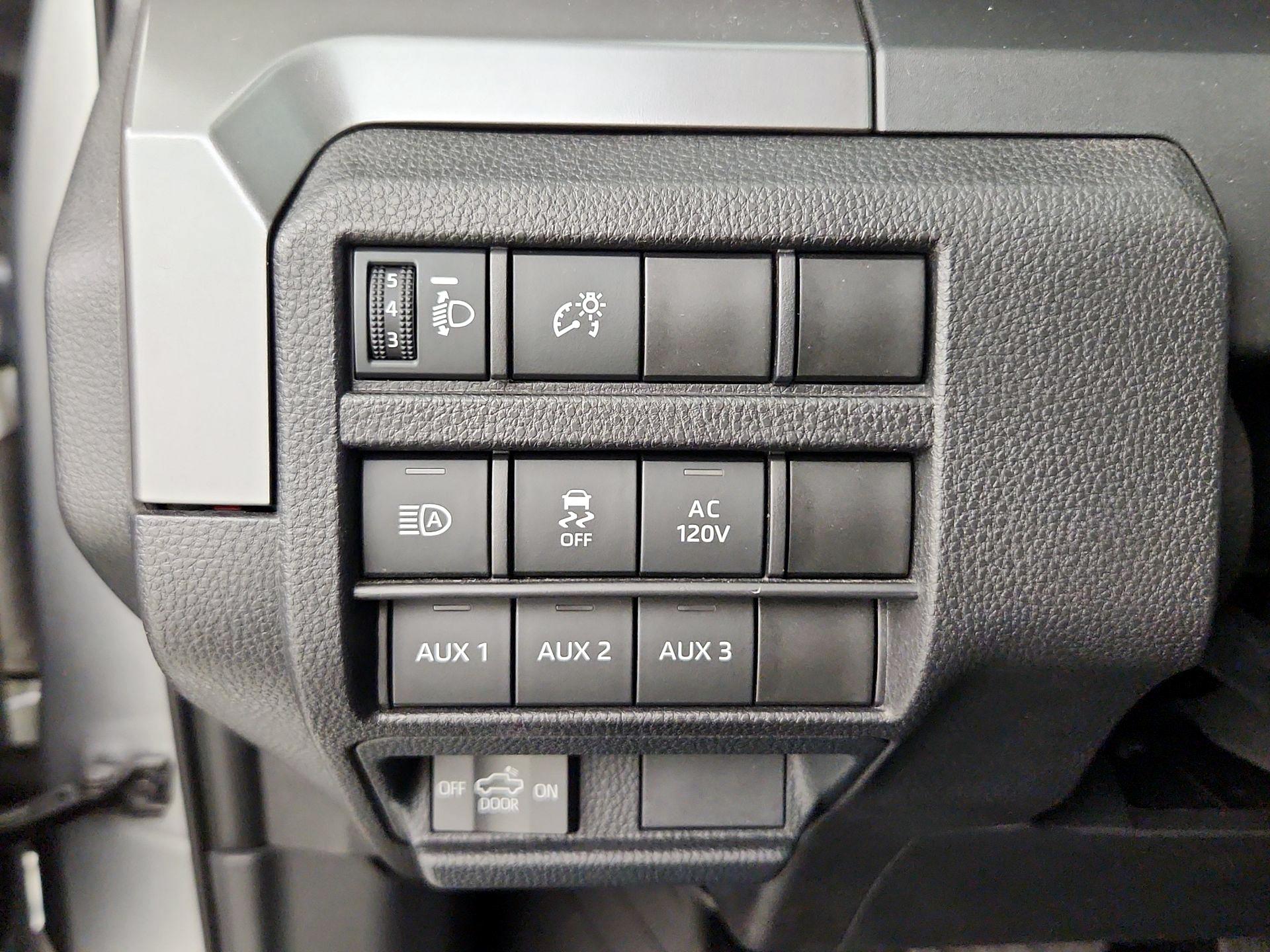 Thumbnail: 2024 Toyota Tacoma - 13