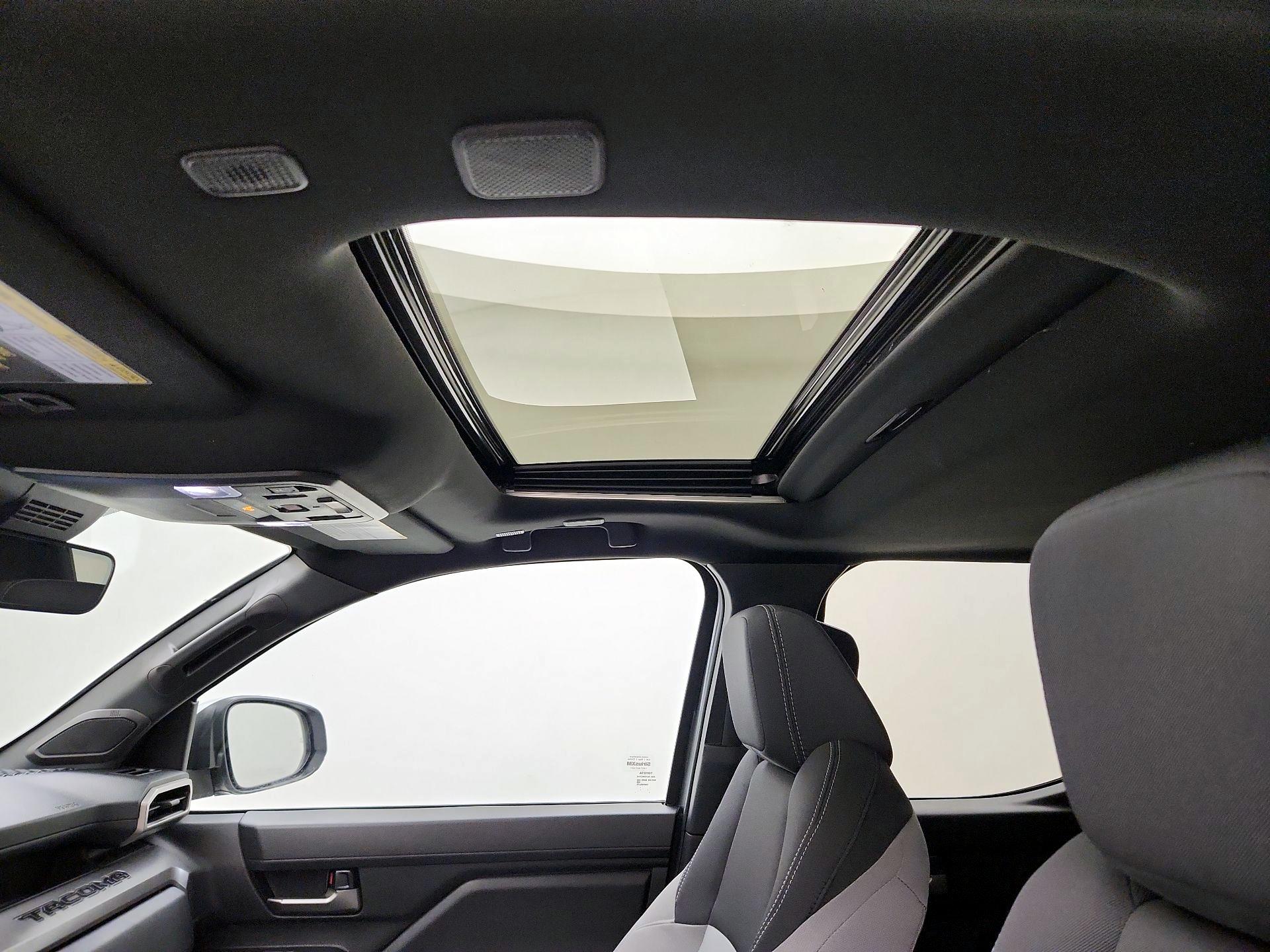 Thumbnail: 2024 Toyota Tacoma - 19