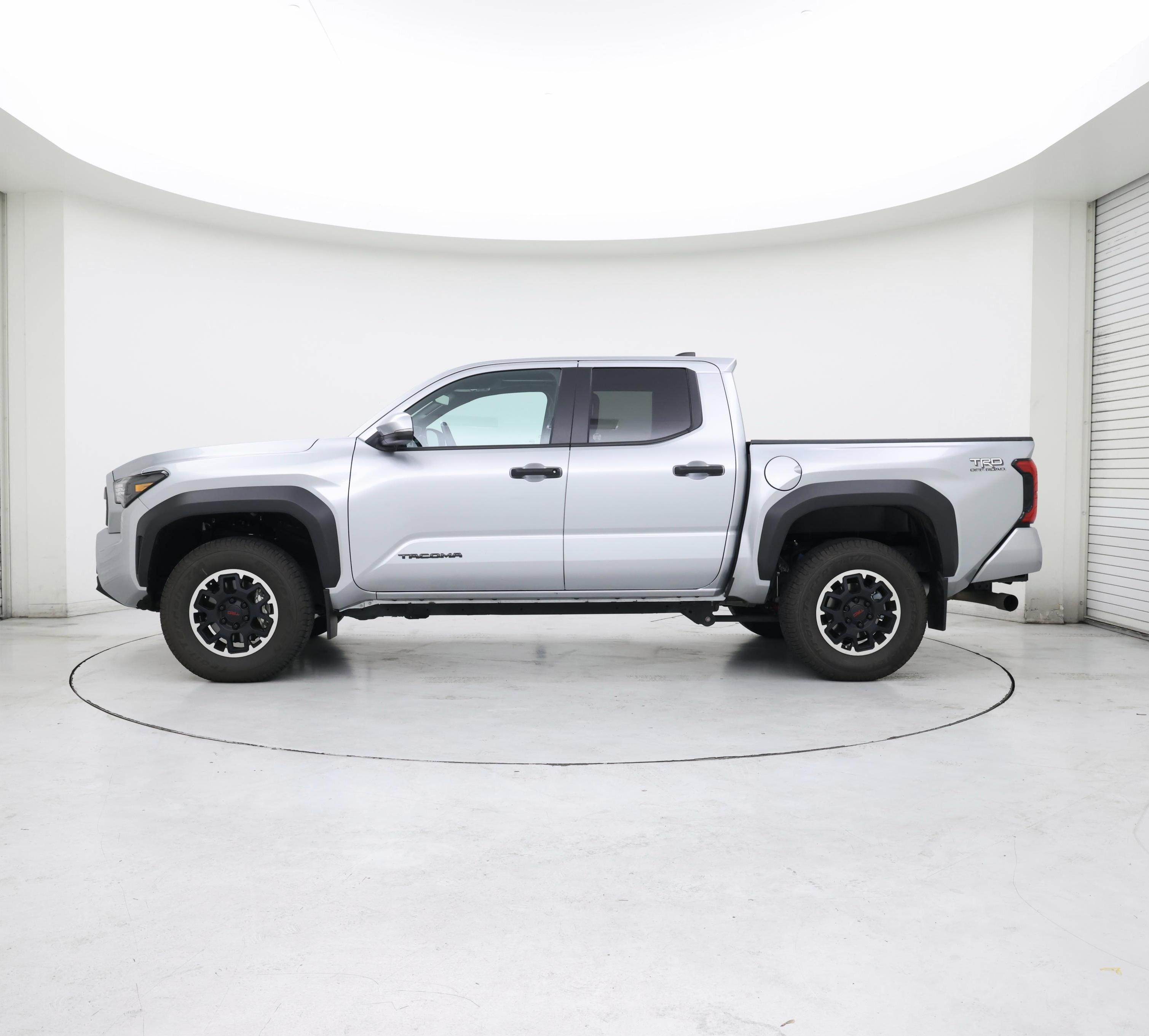 Thumbnail: 2024 Toyota Tacoma - 3